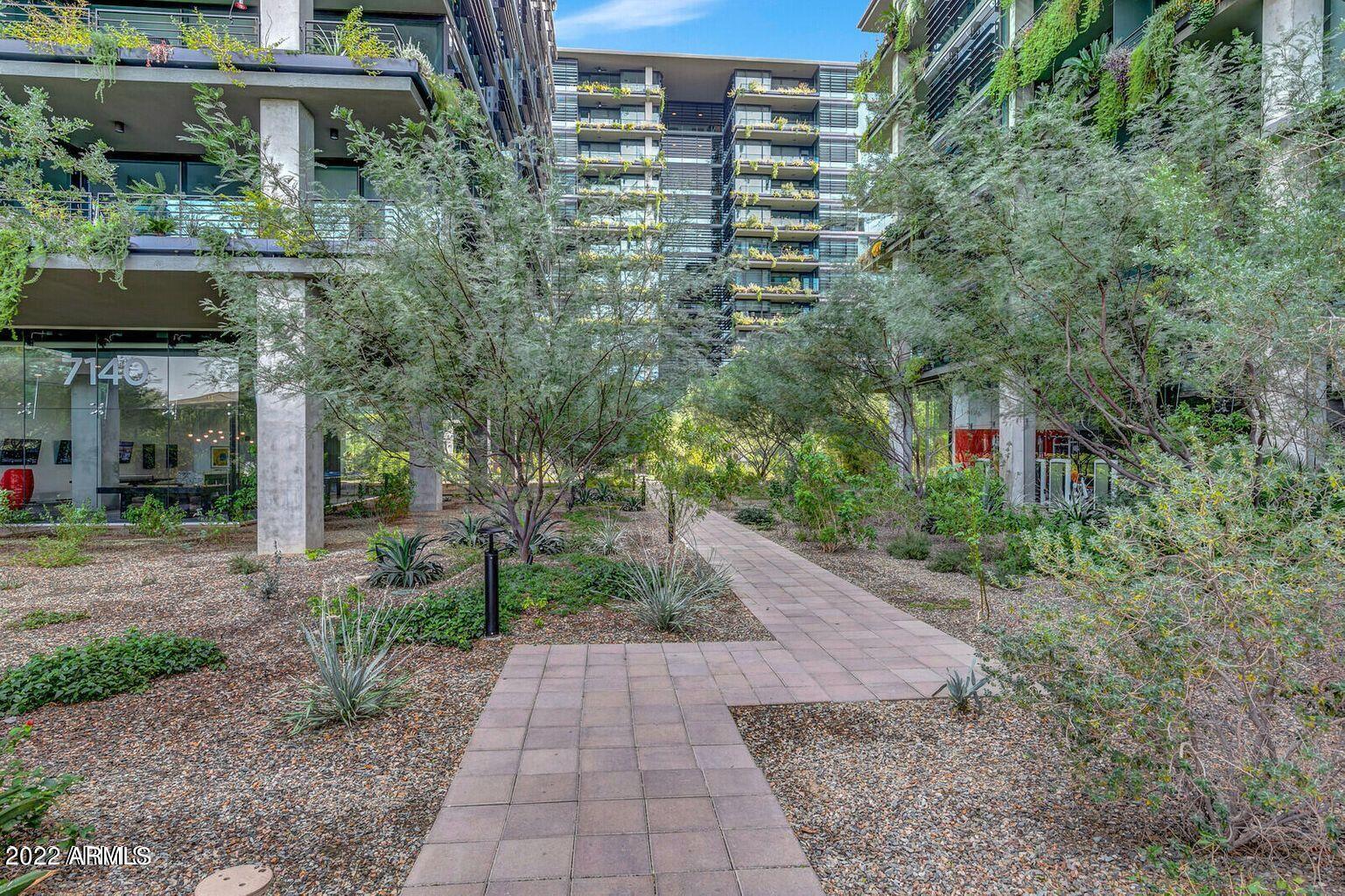 7180 E KIERLAND Boulevard # 208