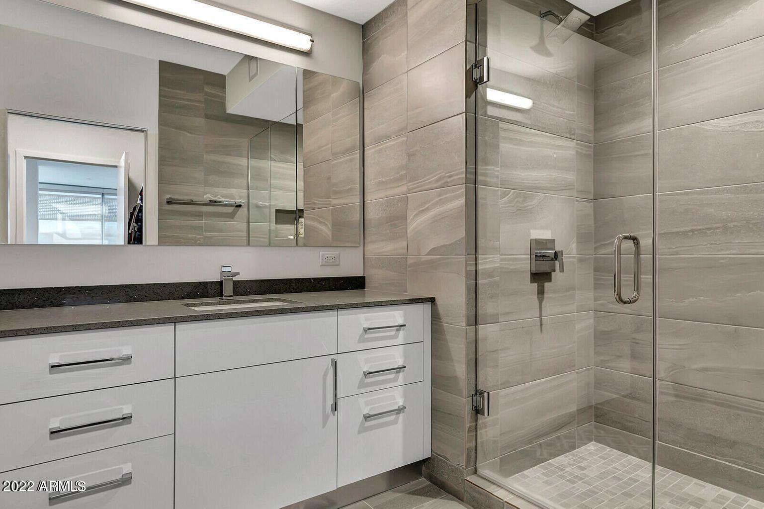 7180 E KIERLAND Boulevard # 208