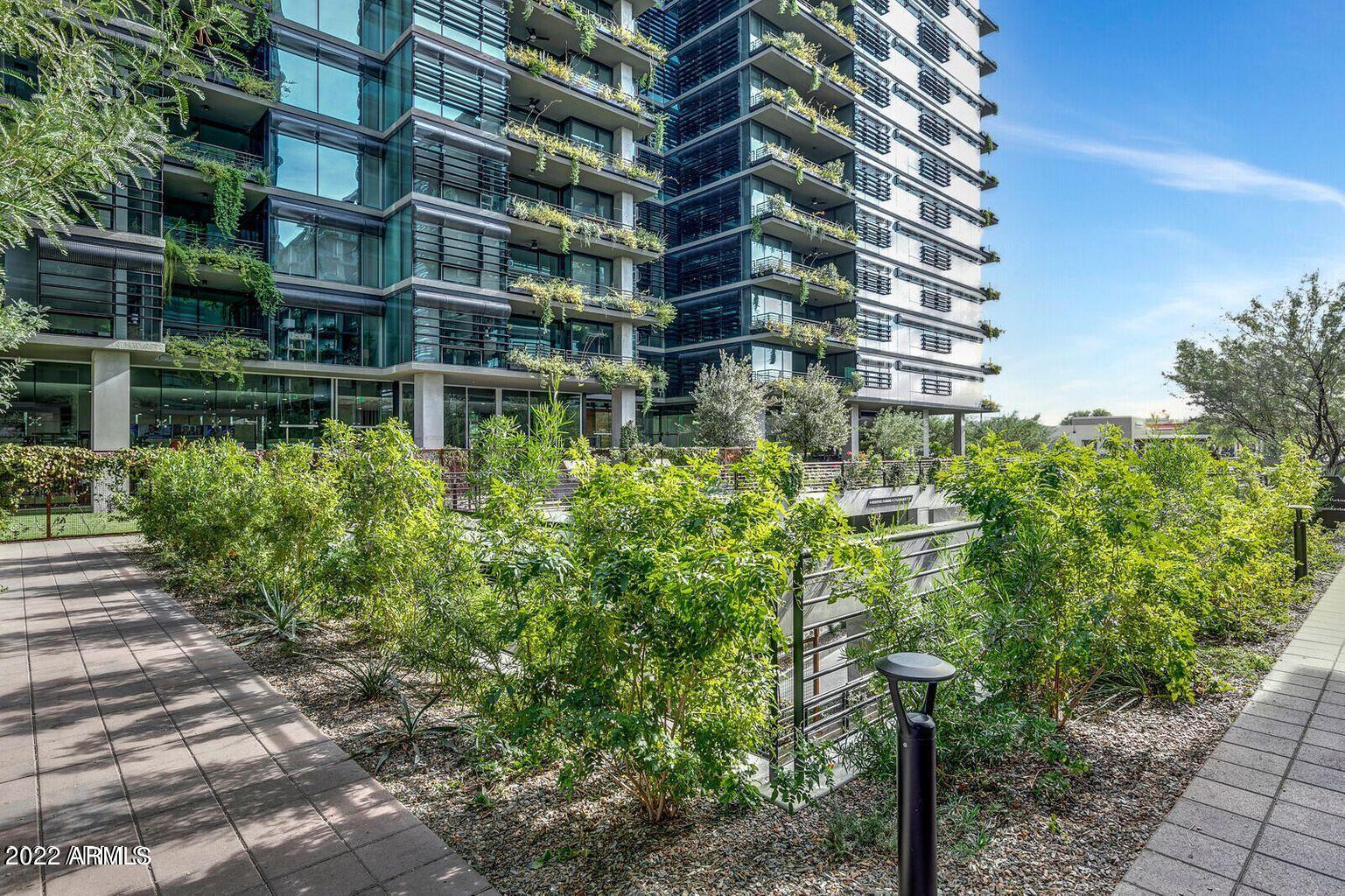 7180 E KIERLAND Boulevard # 208