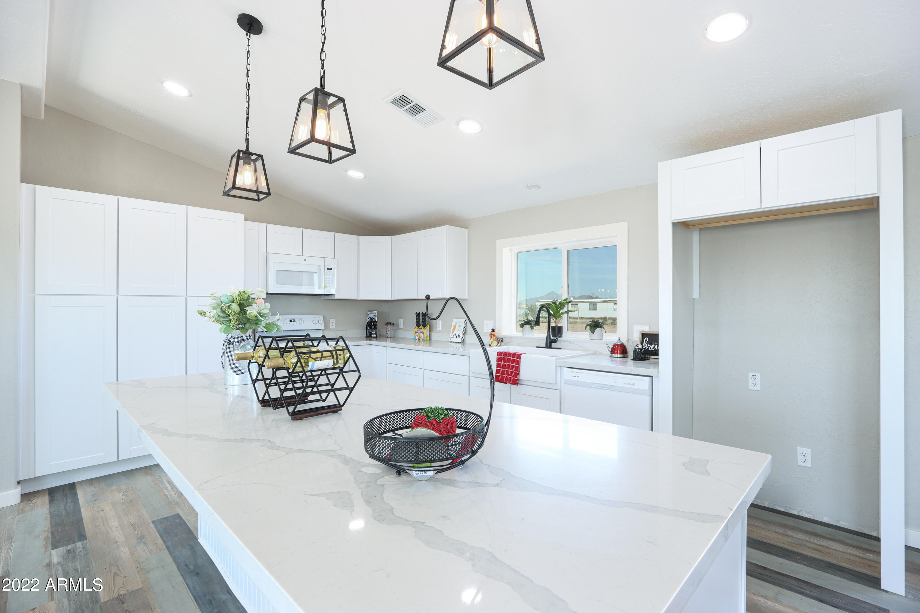 54116 W RIDOWAY Road