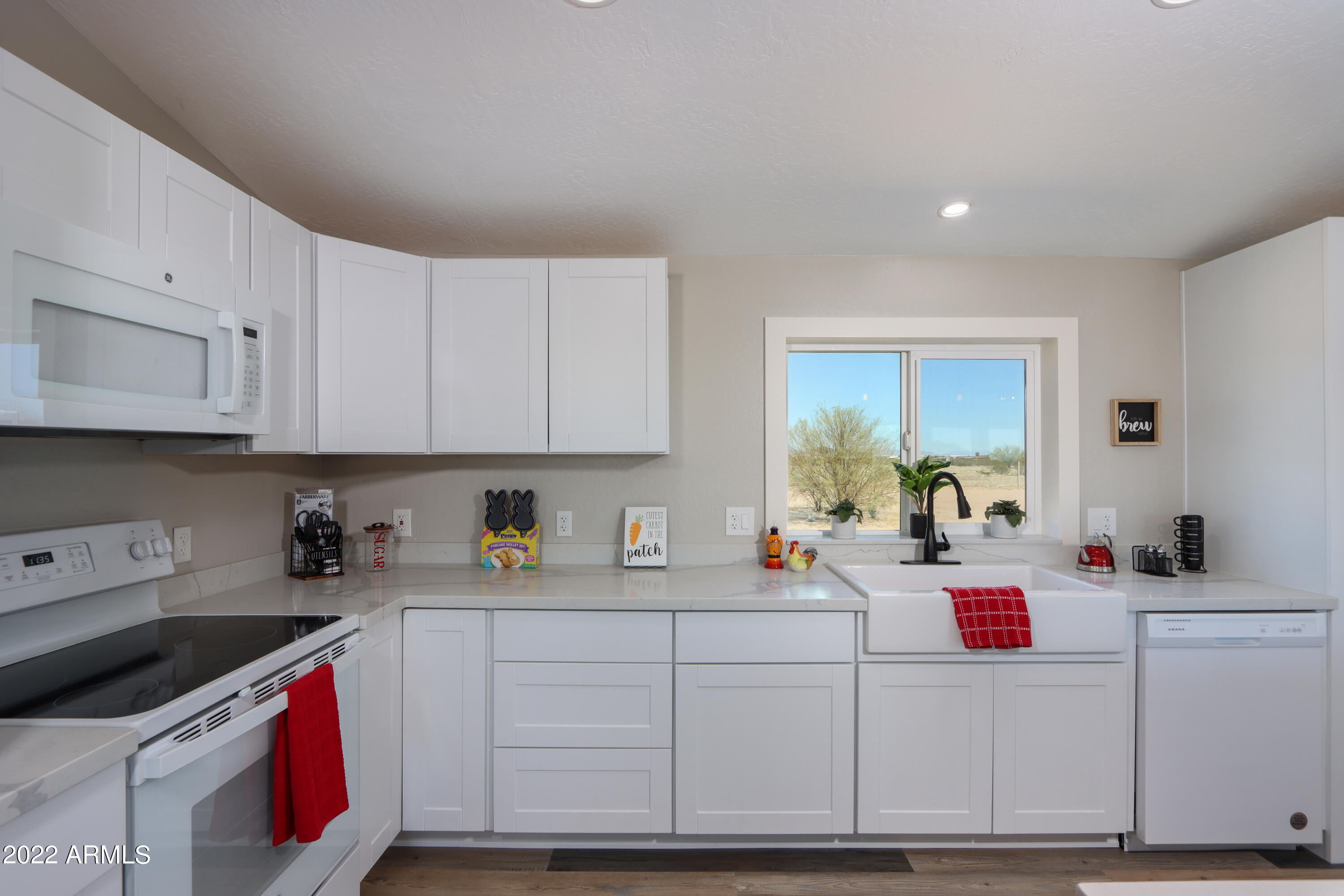 54116 W RIDOWAY Road