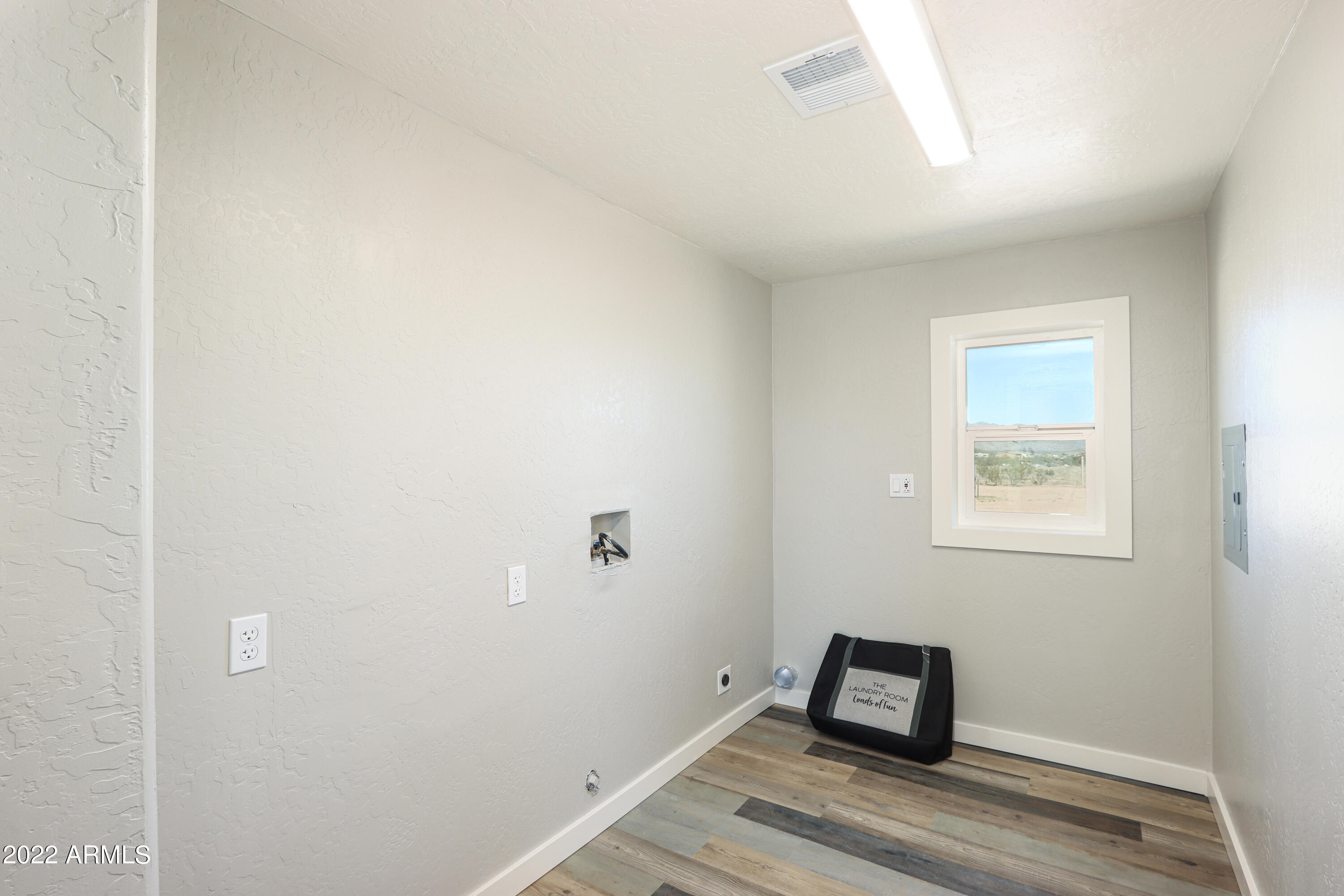 54116 W RIDOWAY Road