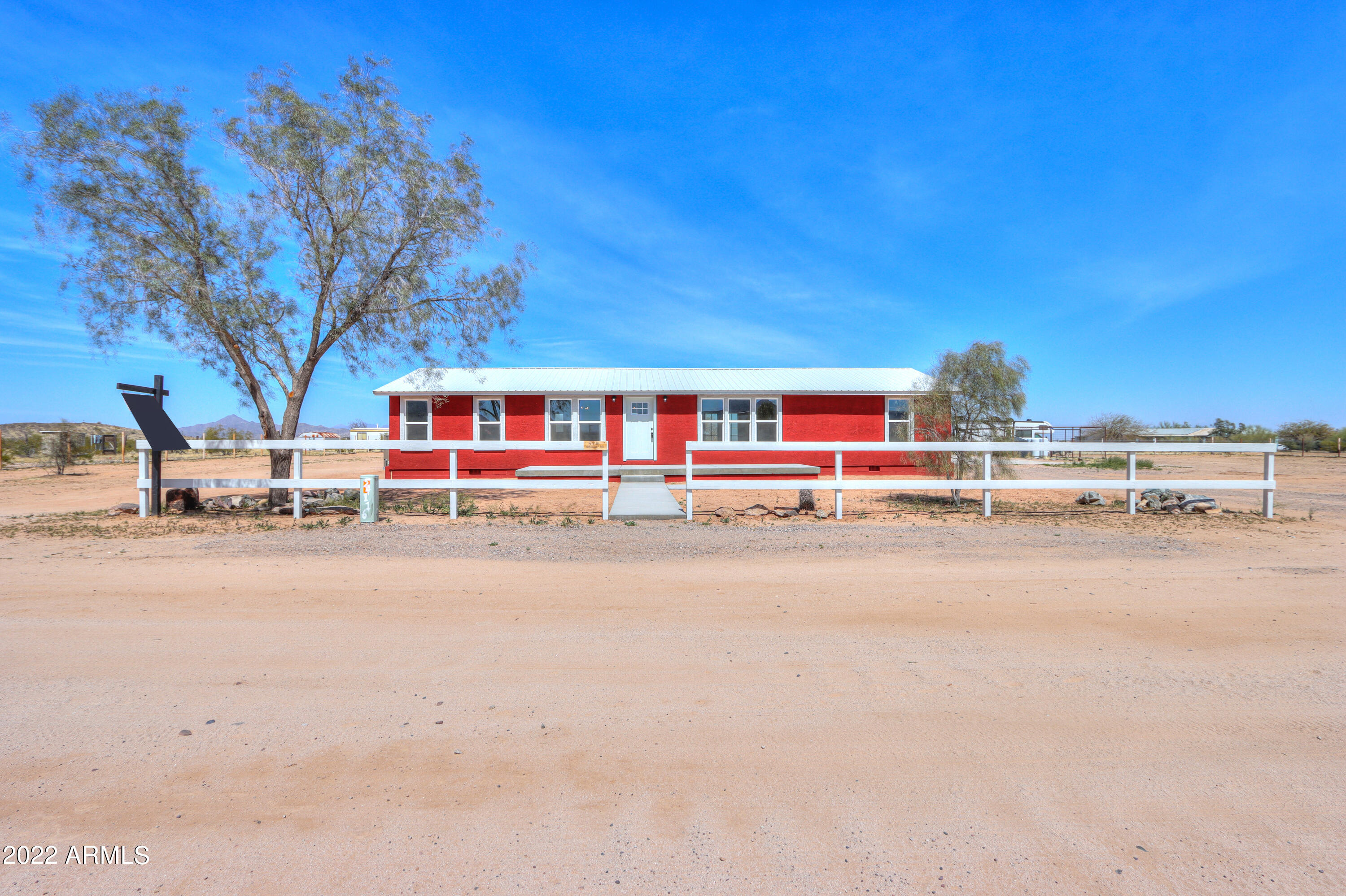 54116 W RIDOWAY Road