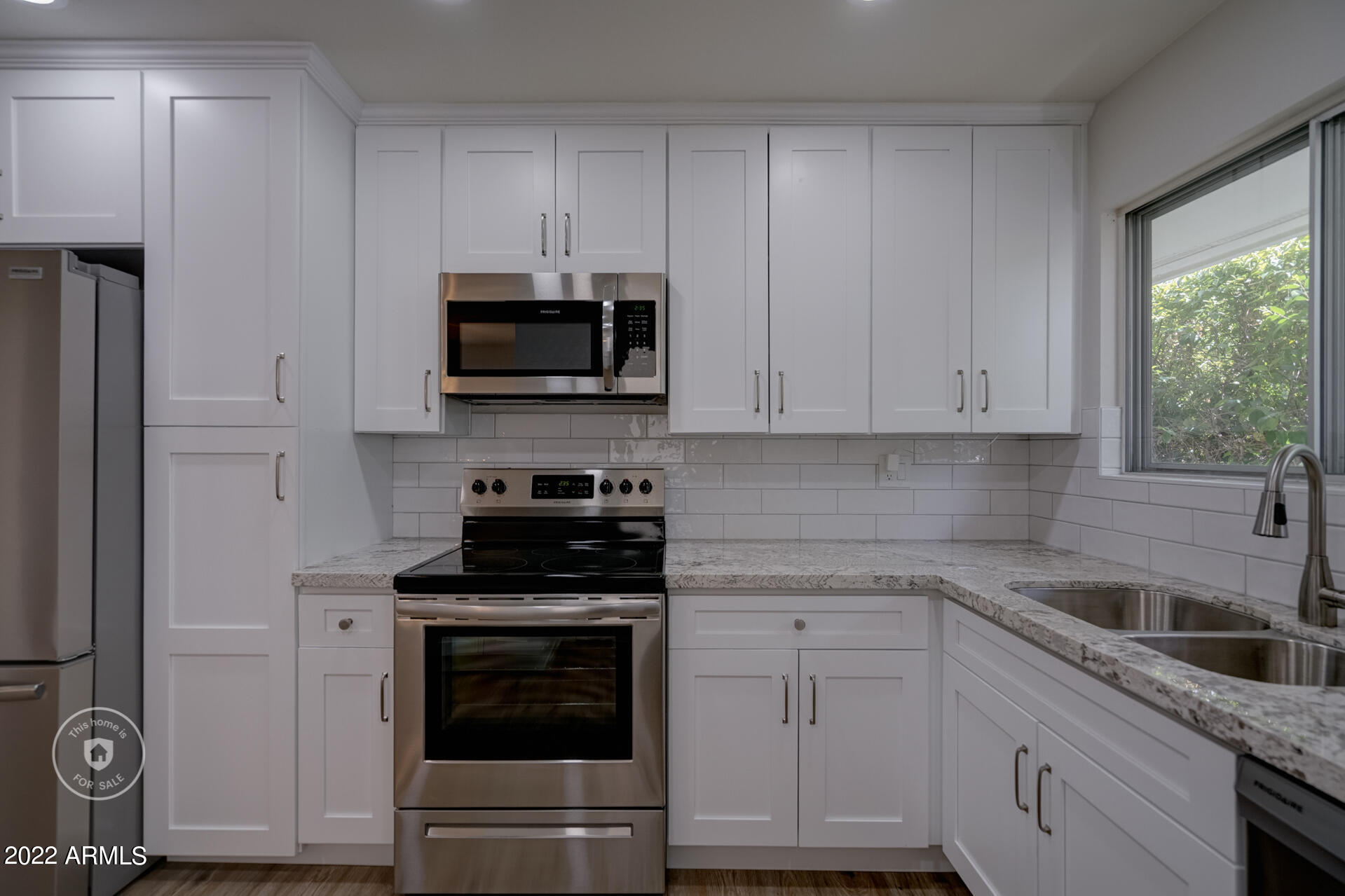 10325 W TWIN OAKS Drive