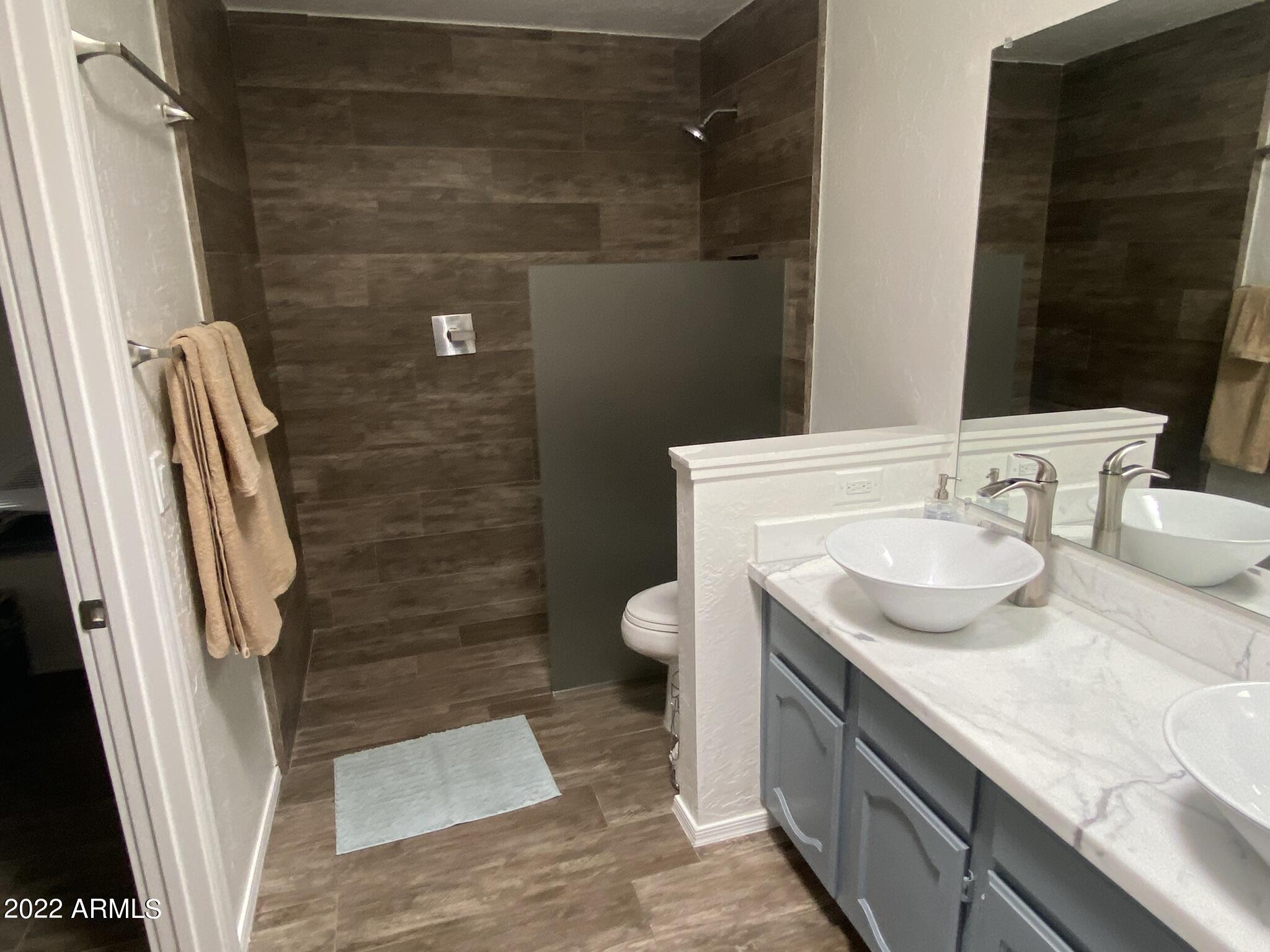 2935 N 68TH Street # 207