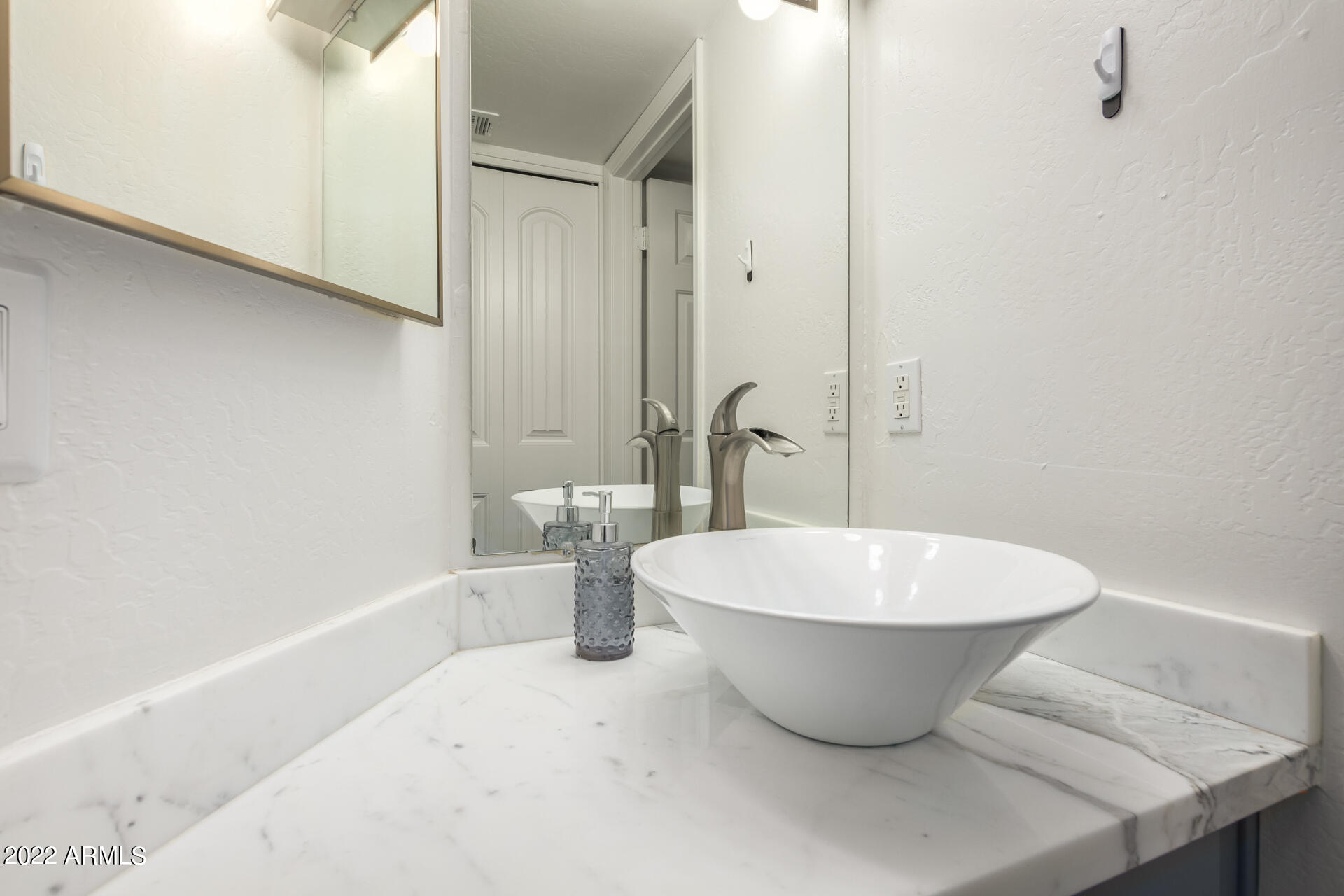 2935 N 68TH Street # 207