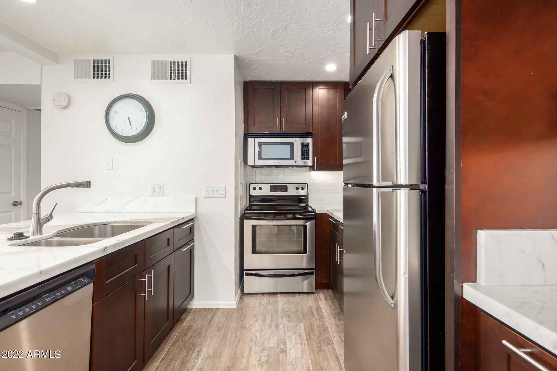 2935 N 68TH Street # 207