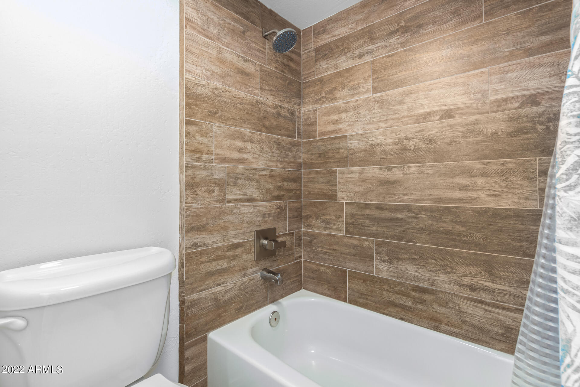 2935 N 68TH Street # 207