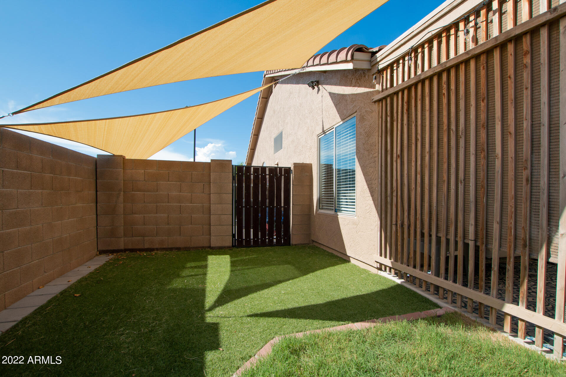 15029 W BOTTLE TREE Avenue