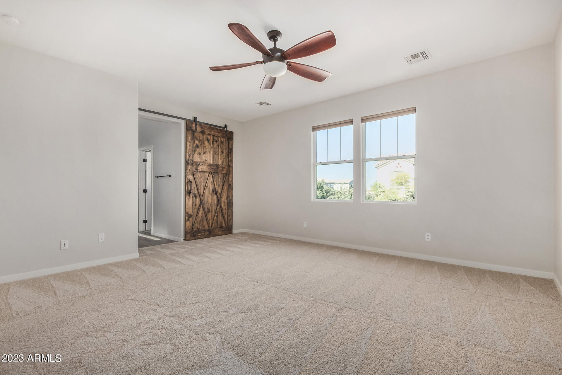 2717 S Santa Rita --