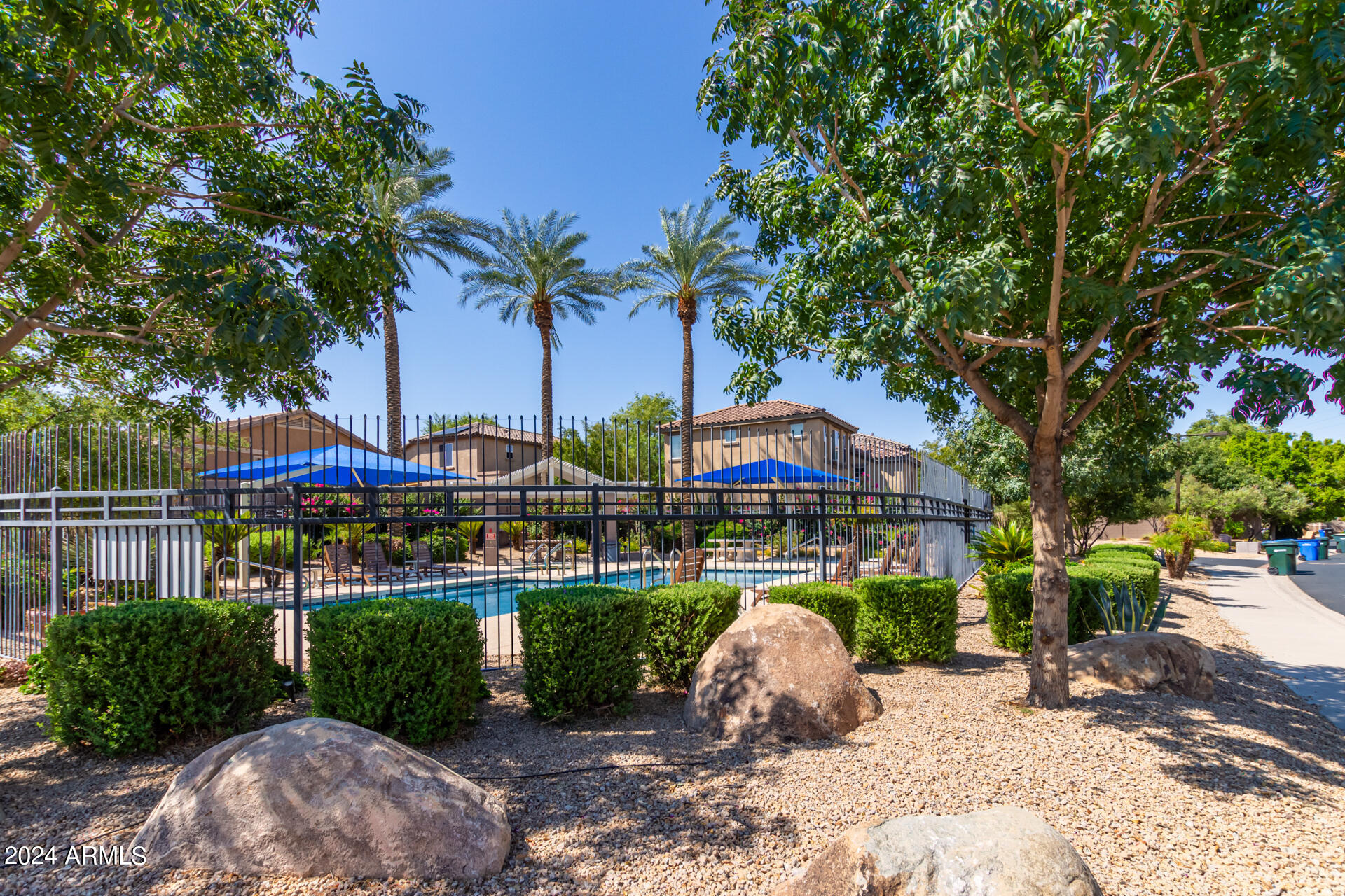 3959 E POLLACK Street