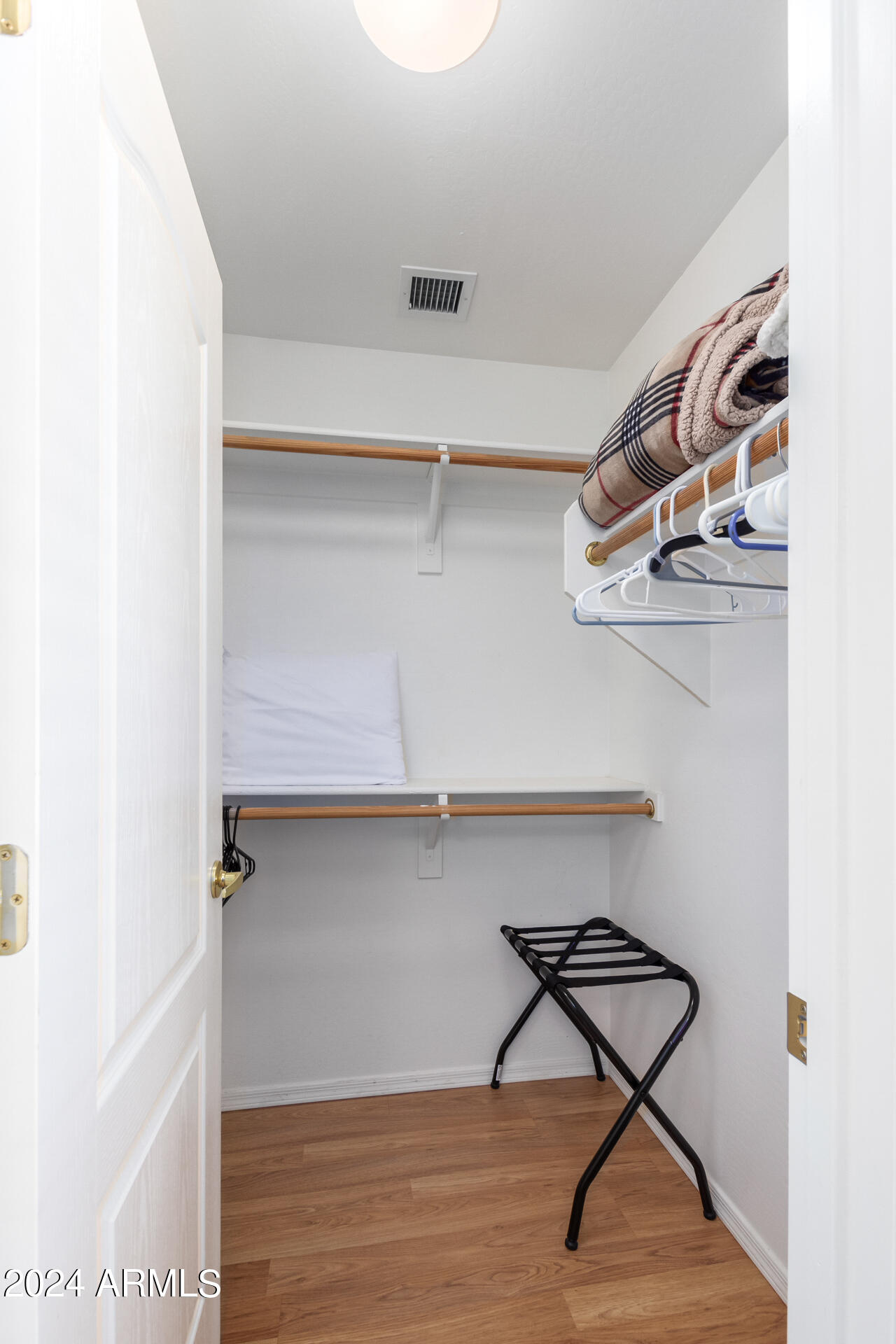 3959 E POLLACK Street