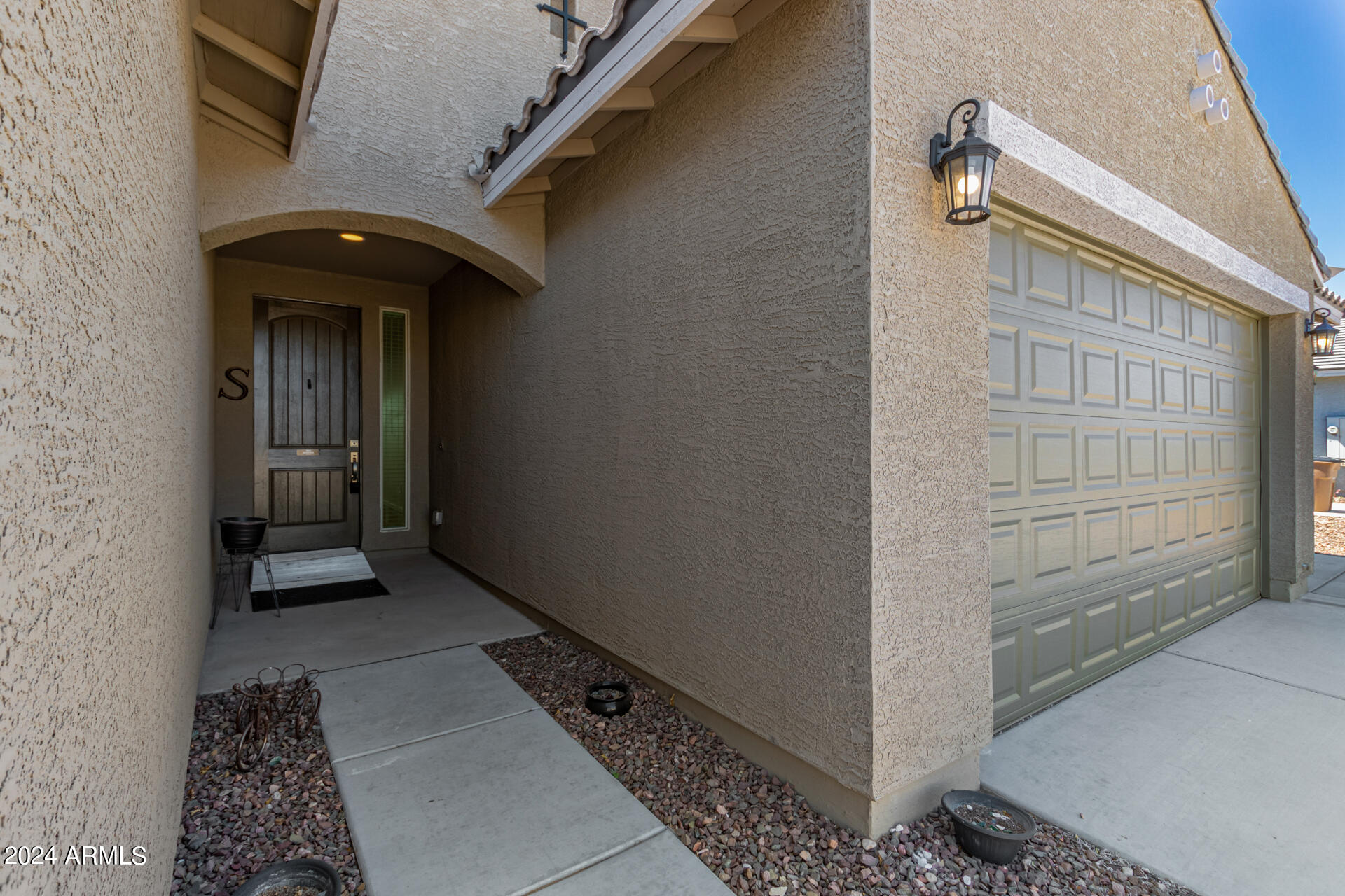 18211 W COLLEGE Drive