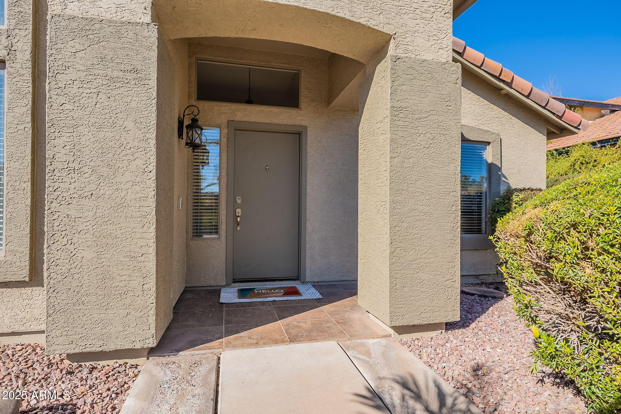 1896 S PORTER Street