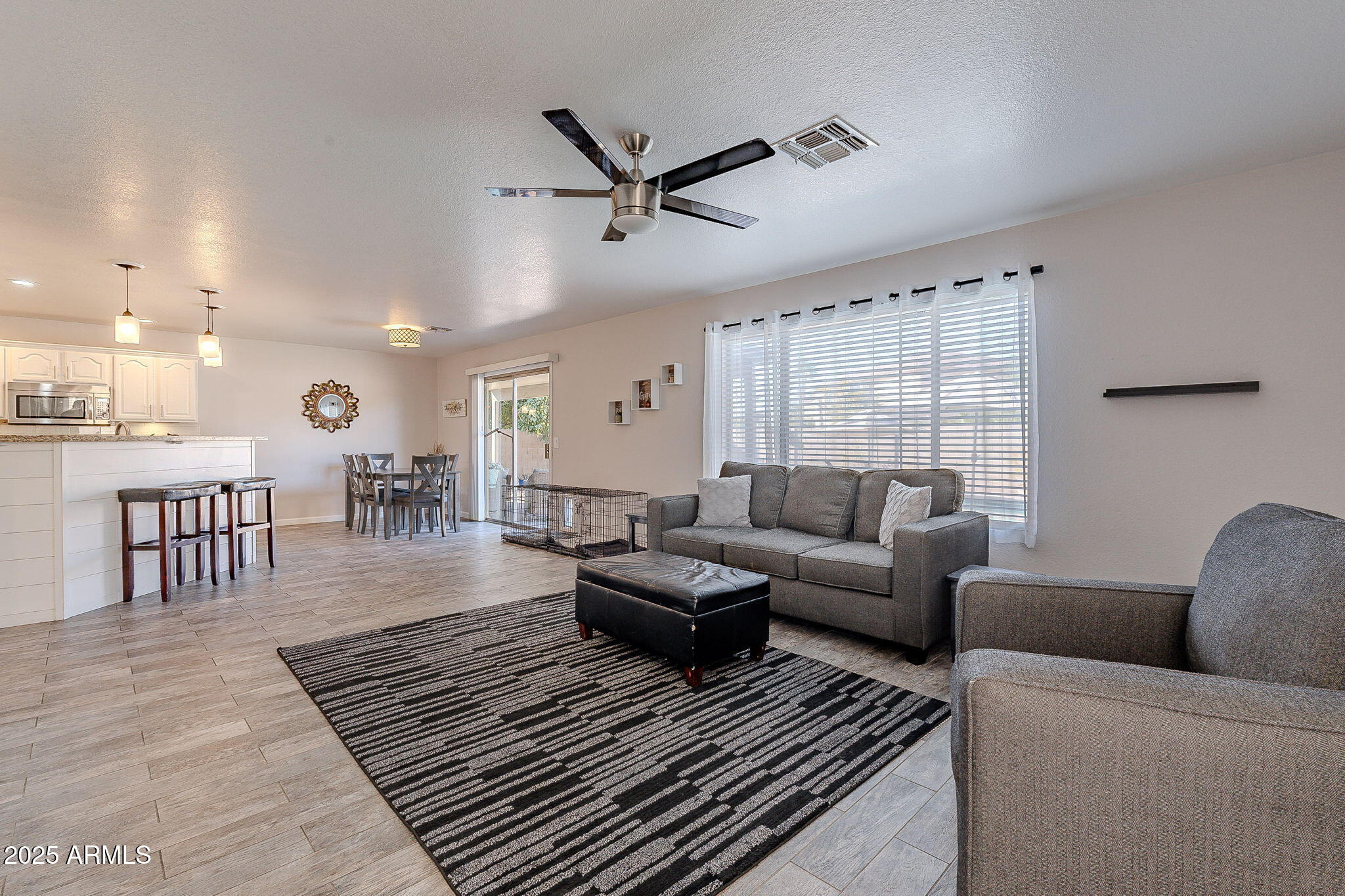 1896 S PORTER Street