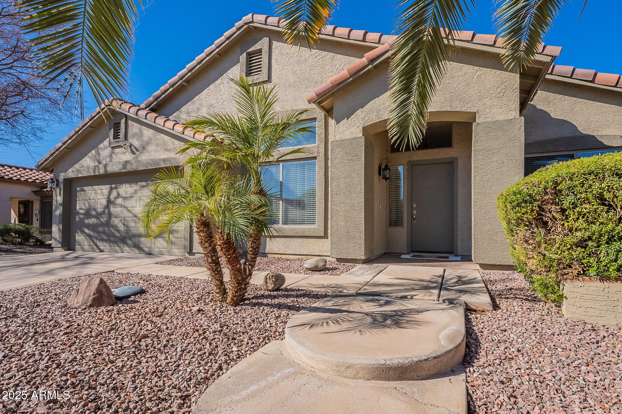 1896 S PORTER Street