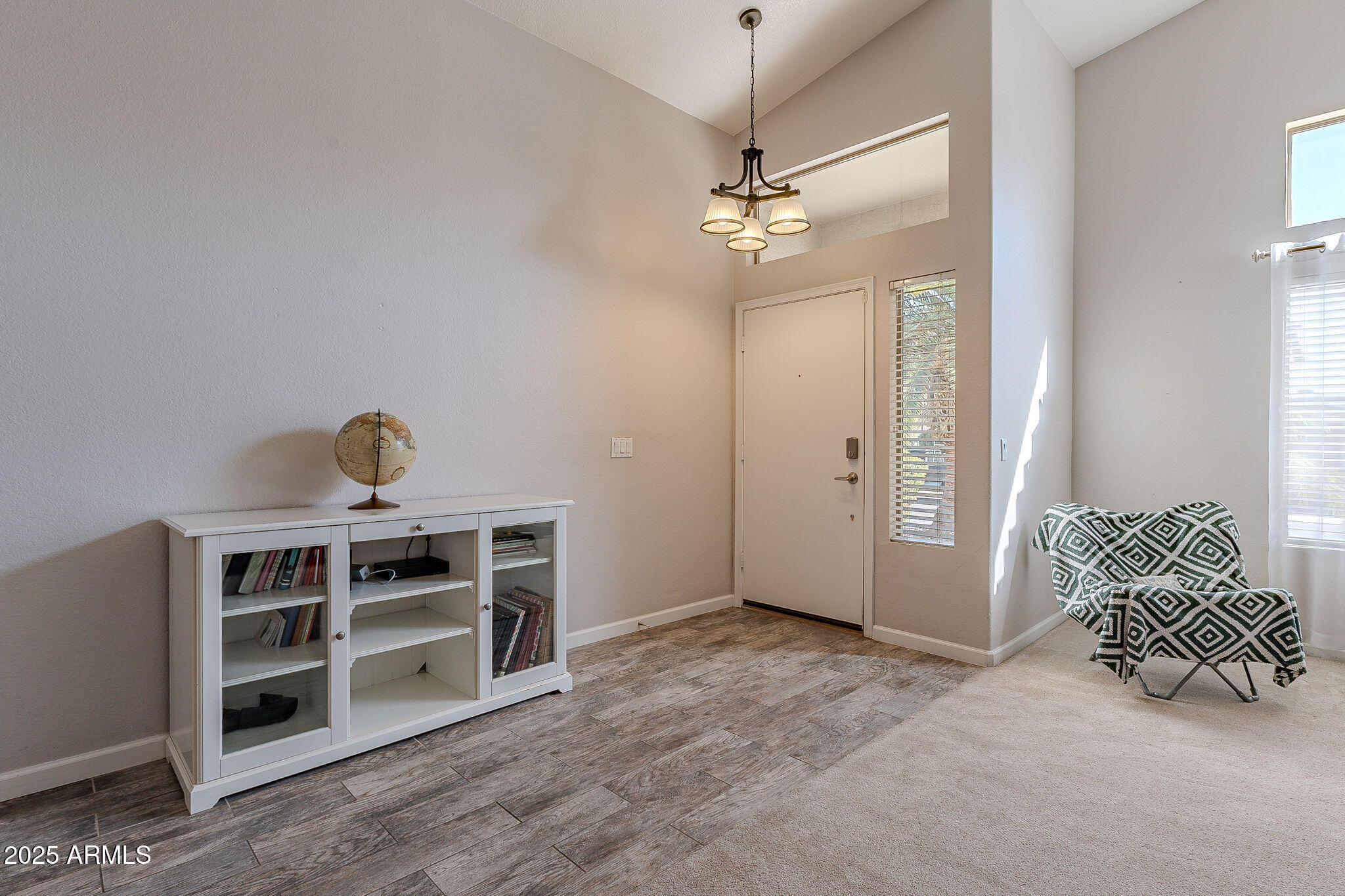 1896 S PORTER Street