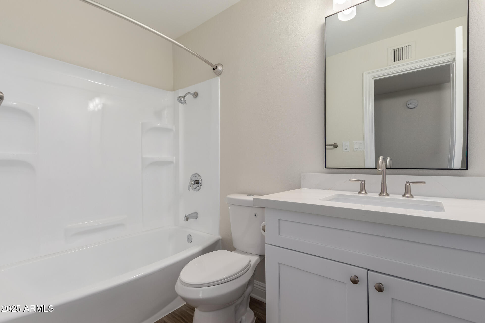 1322 S ORACLE --