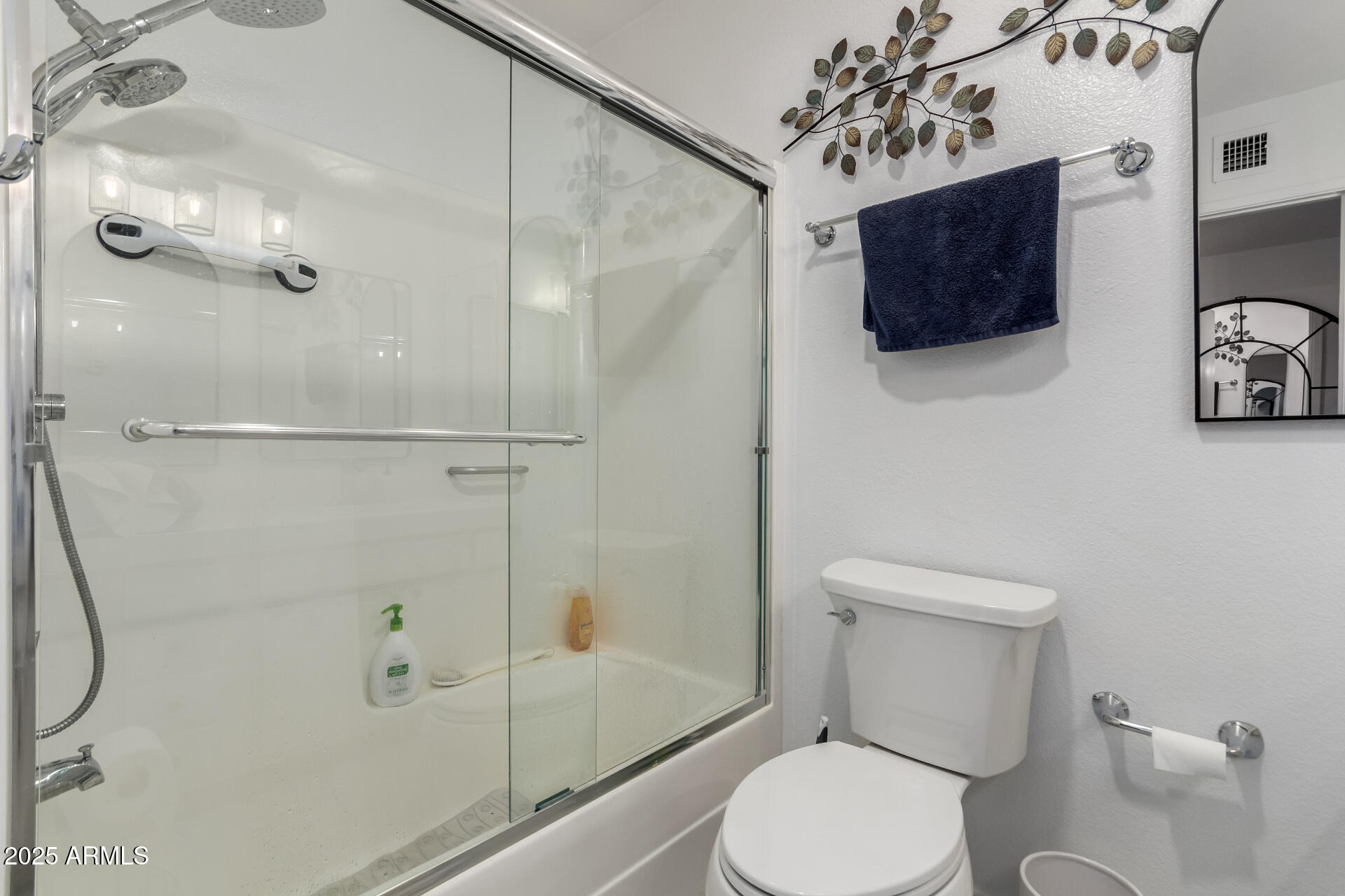 1725 W MARLETTE Avenue