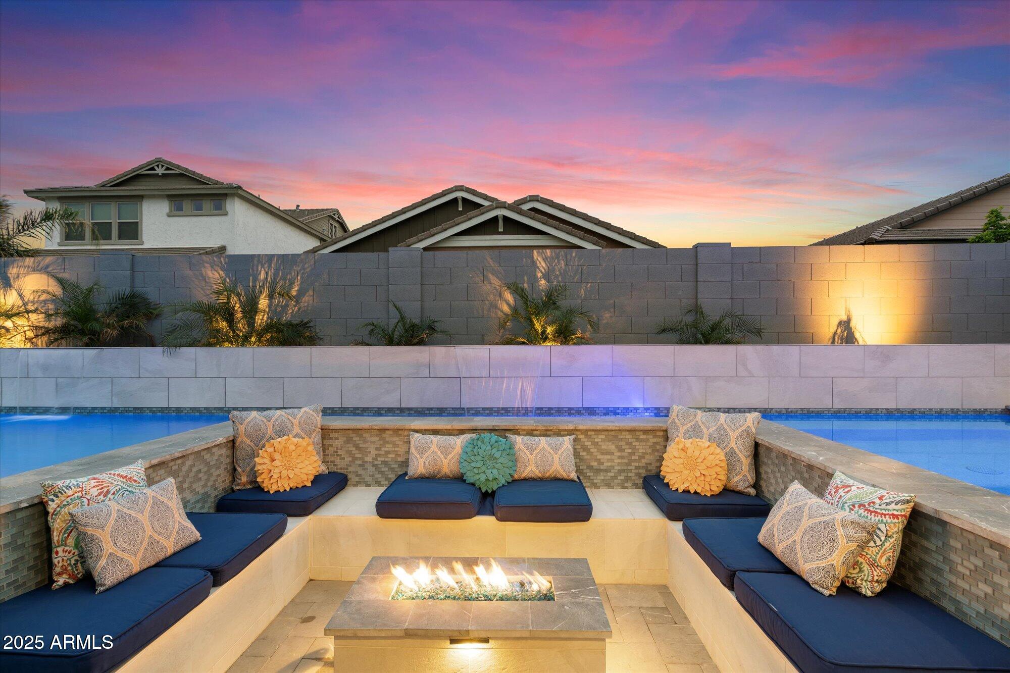 3929 E APPALOOSA Road