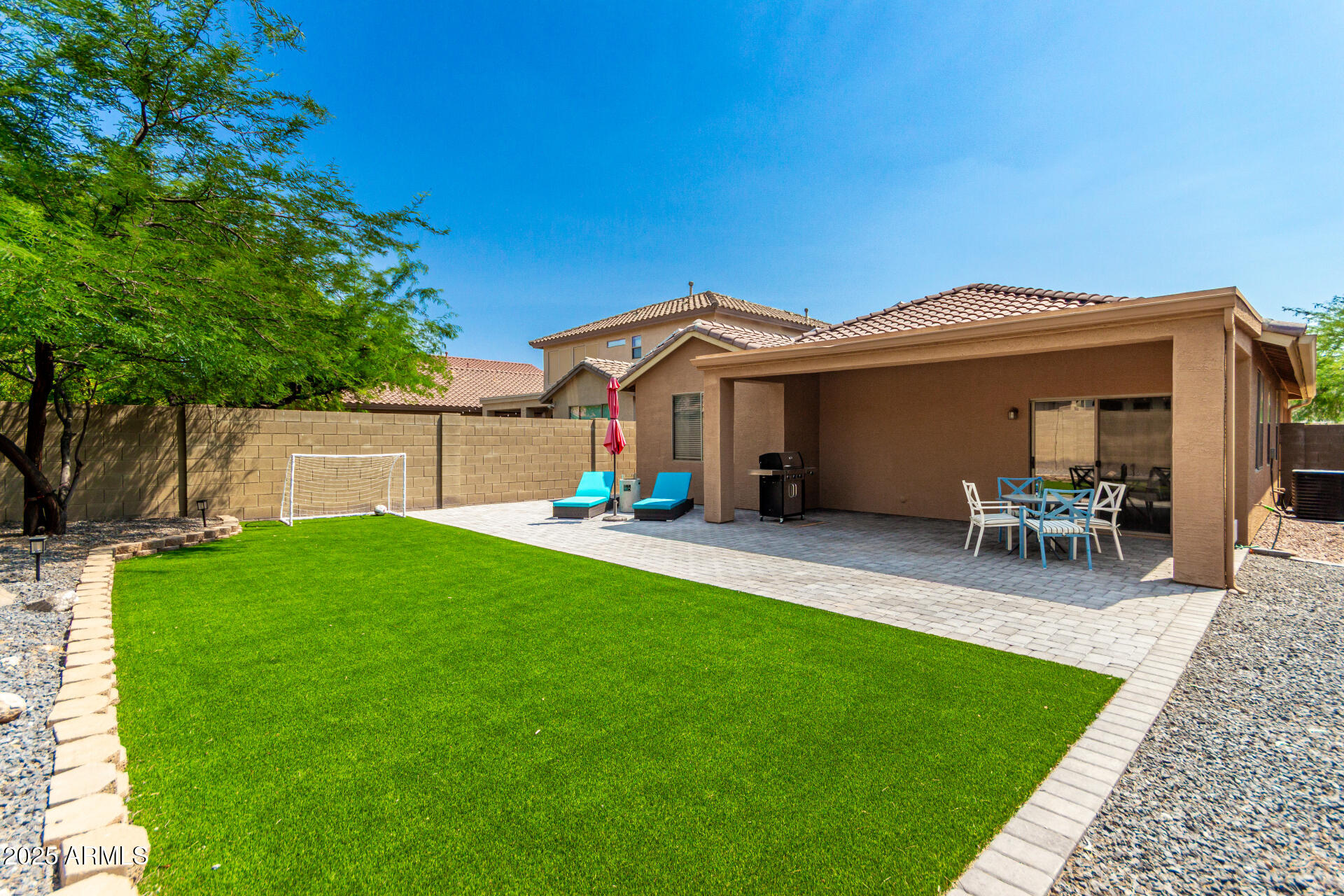 39739 N CROSS TIMBERS Way