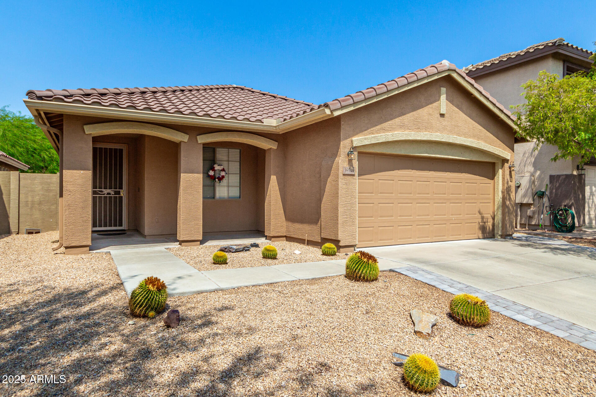 39739 N CROSS TIMBERS Way