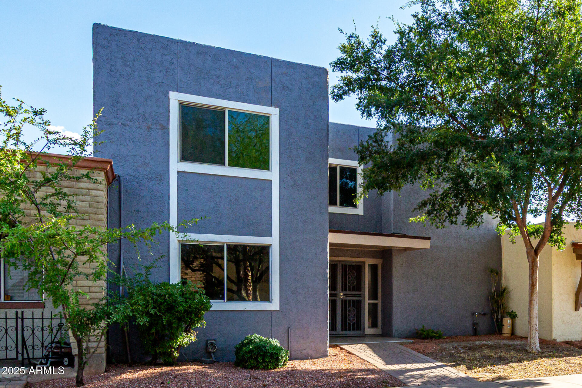 1707 W MARLETTE Avenue