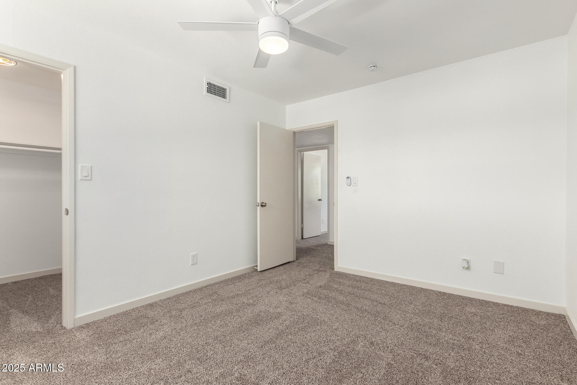 1707 W MARLETTE Avenue