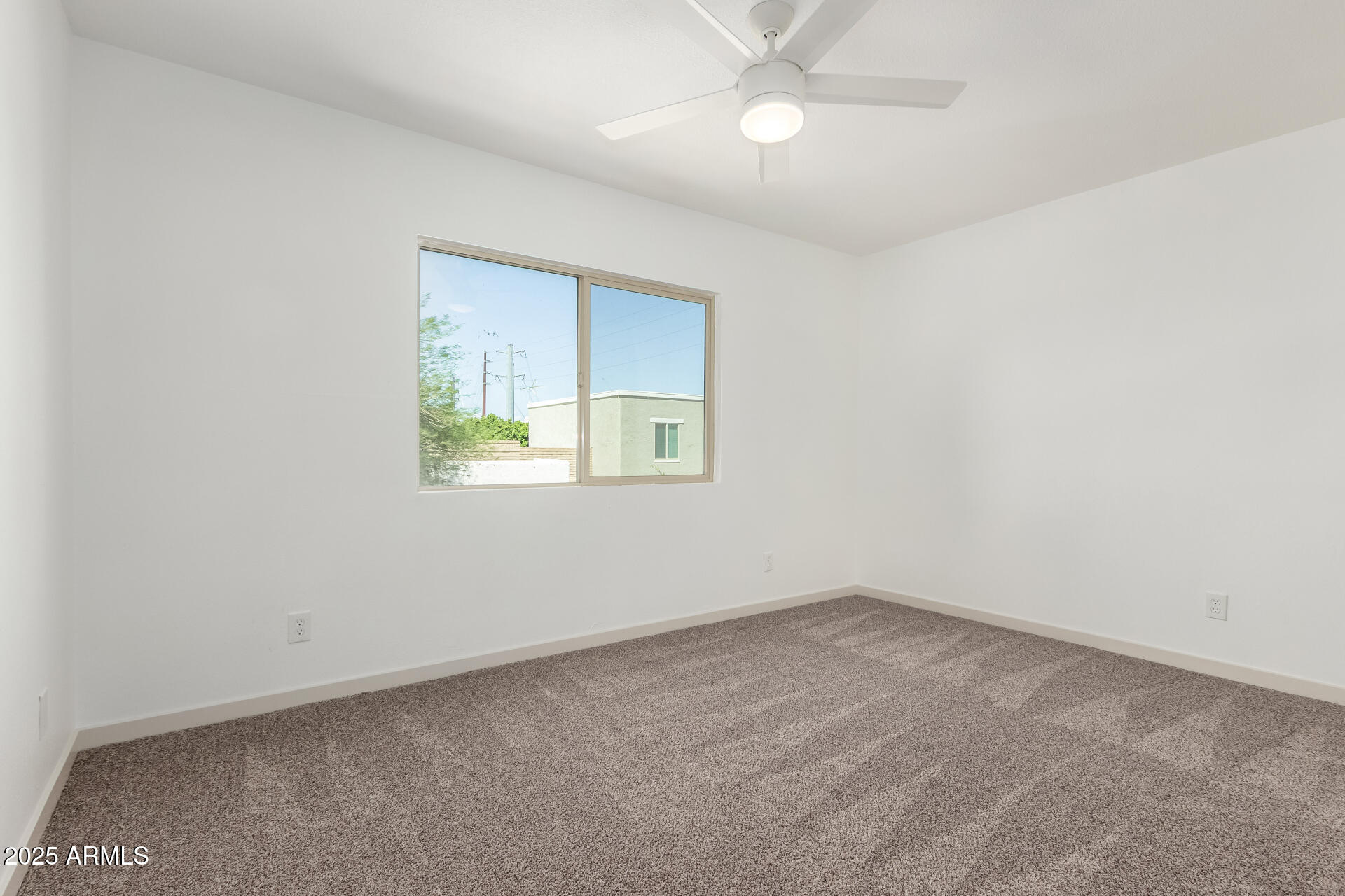 1707 W MARLETTE Avenue