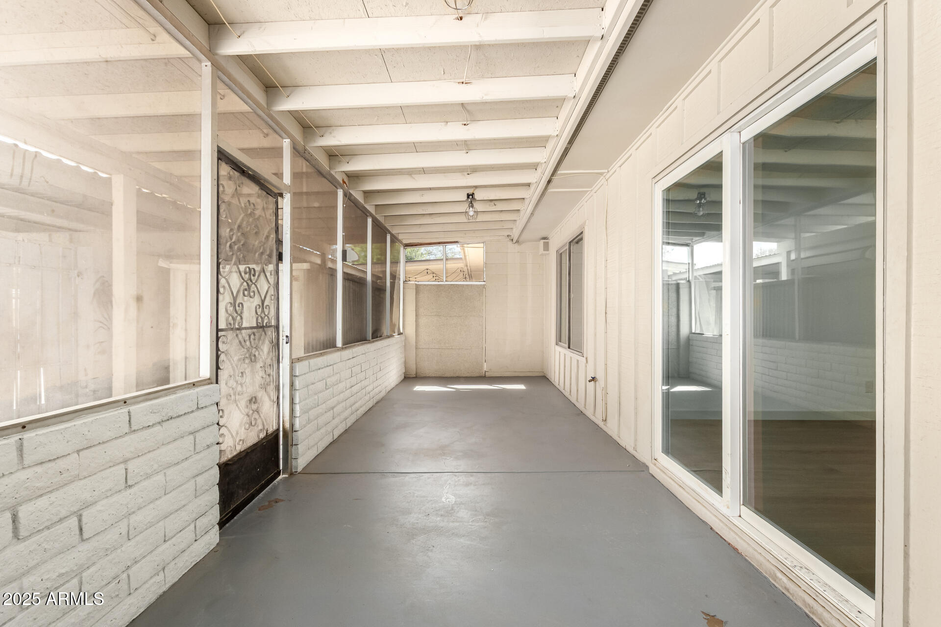 1707 W MARLETTE Avenue