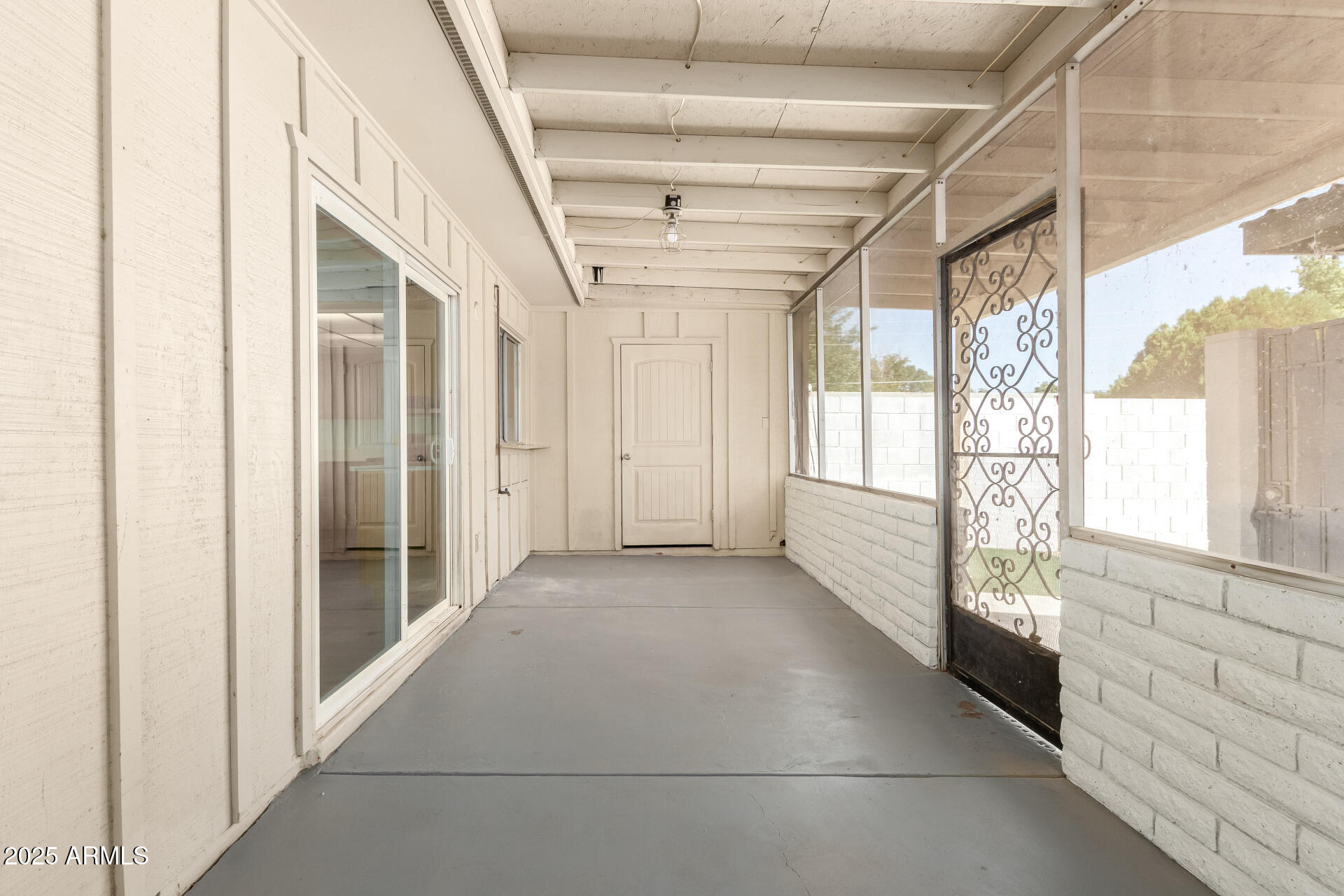 1707 W MARLETTE Avenue