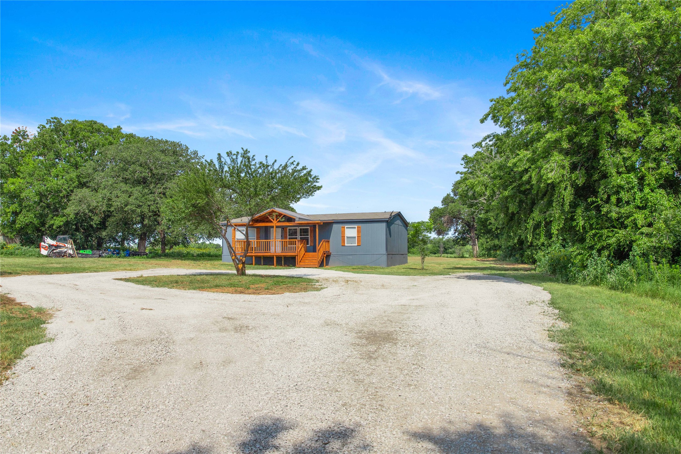 8640 State Highway 16