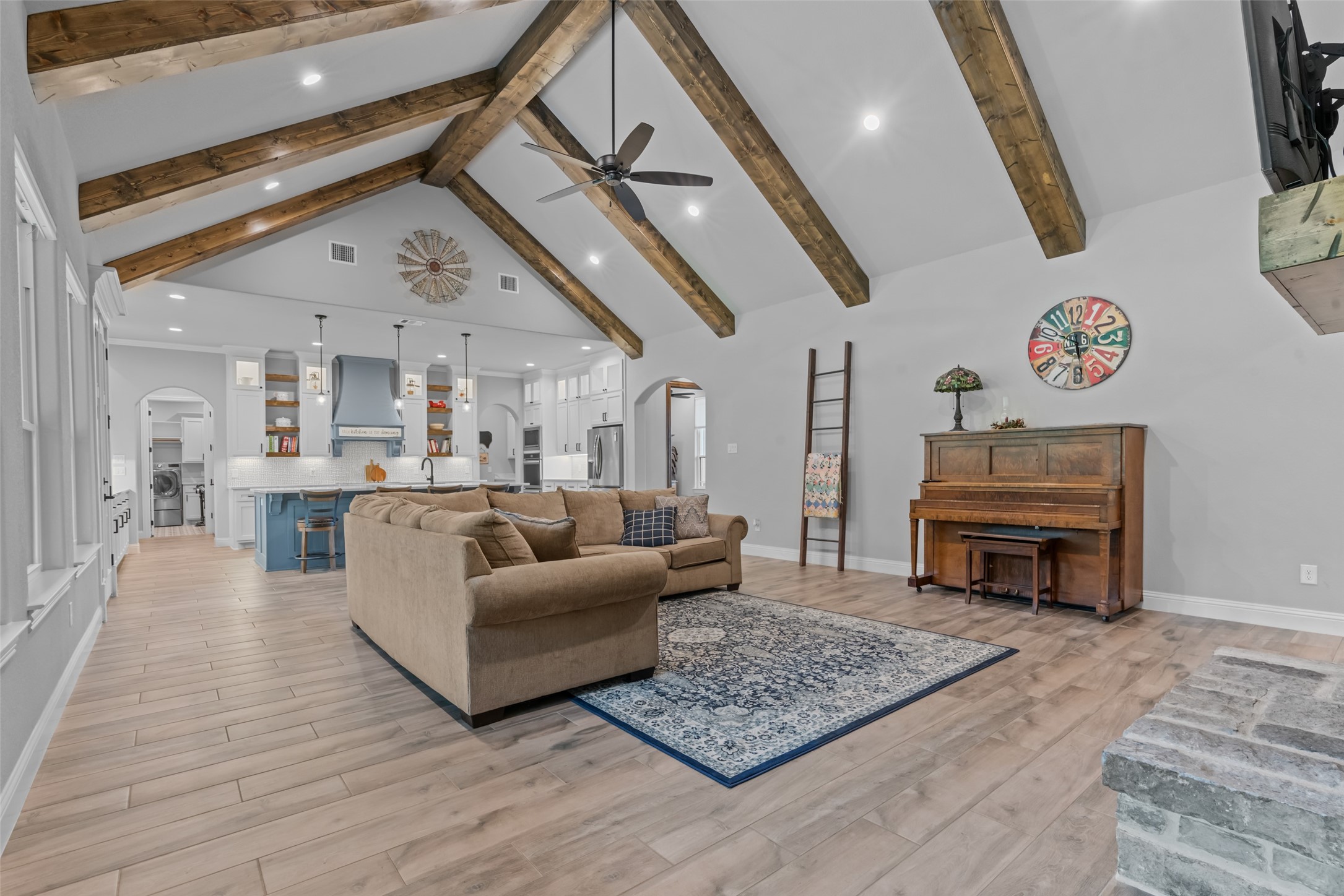 2040 Shady Creek Crossing