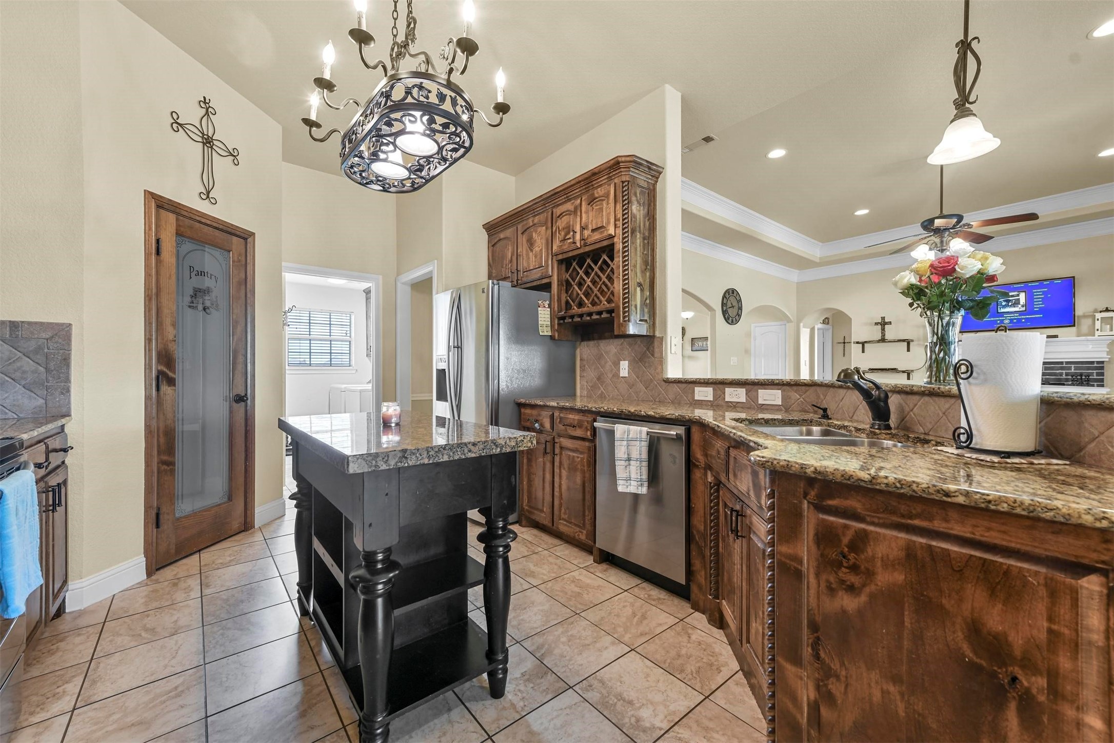 133 Williamsburg Lane