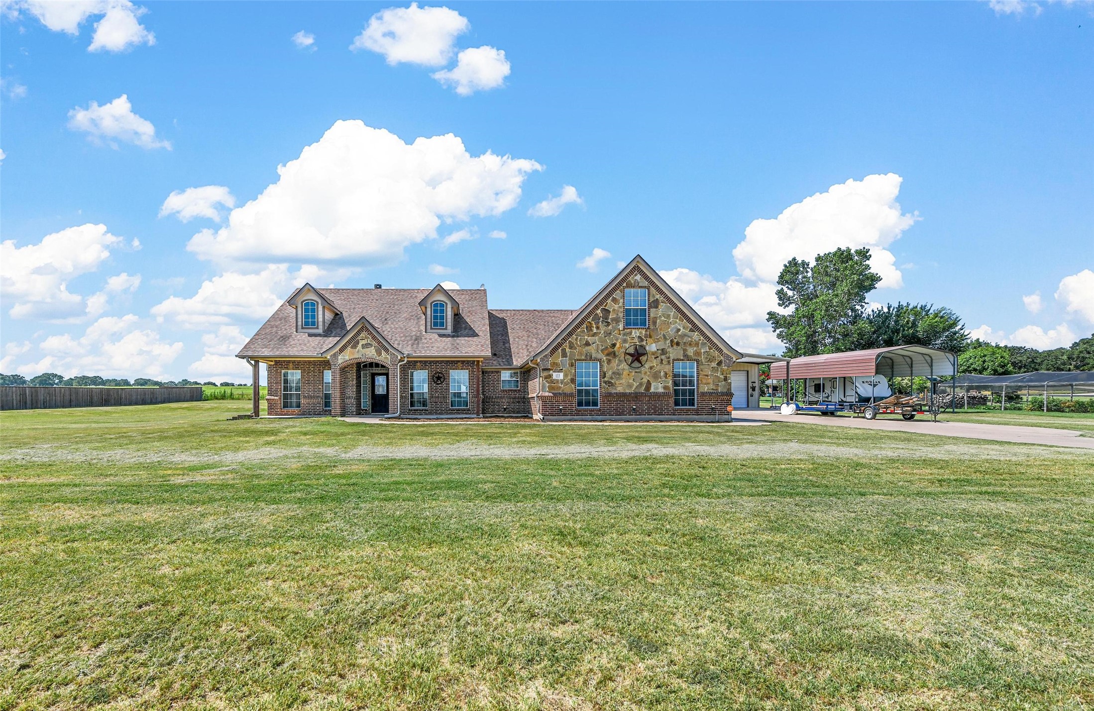 133 Williamsburg Lane