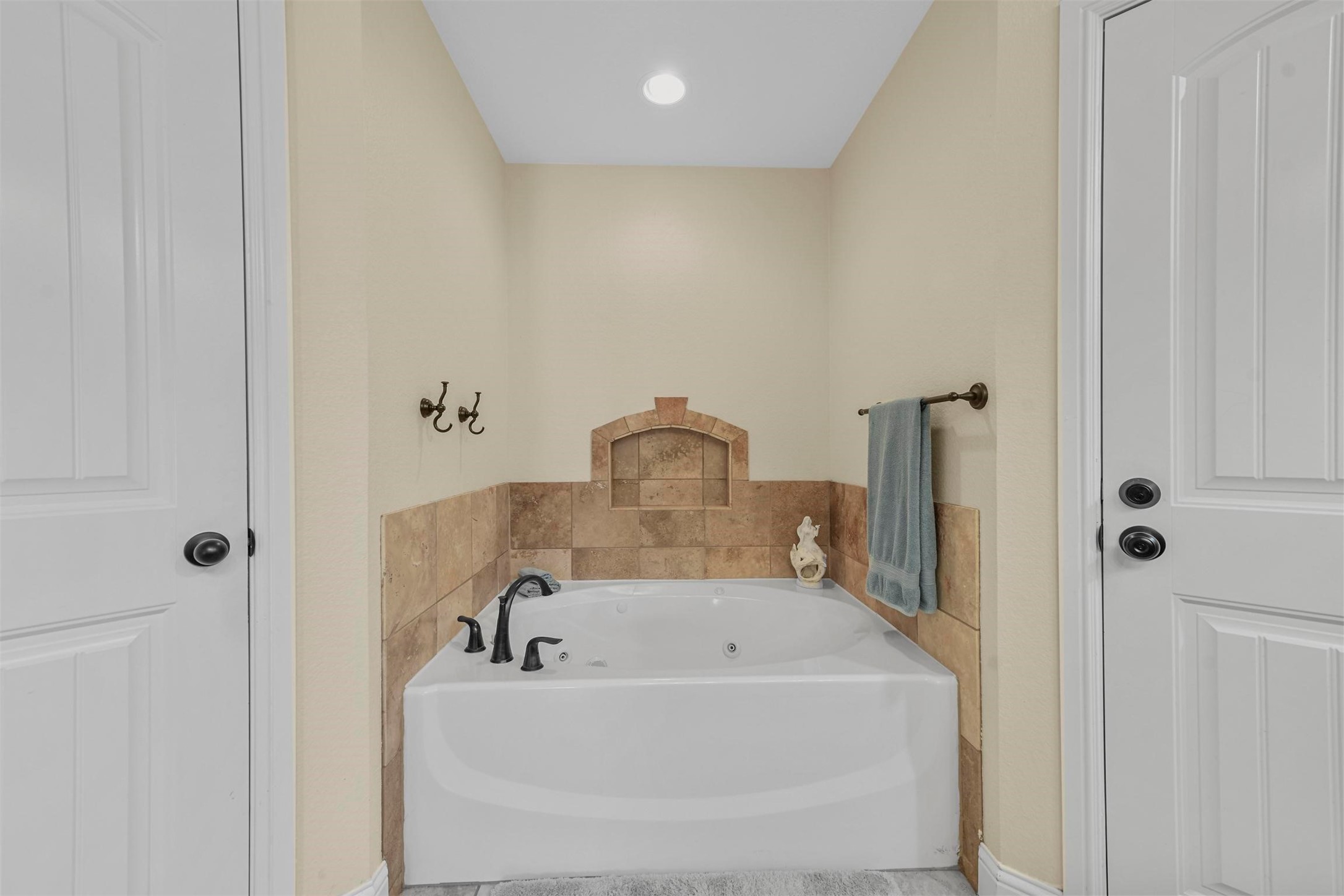 133 Williamsburg Lane