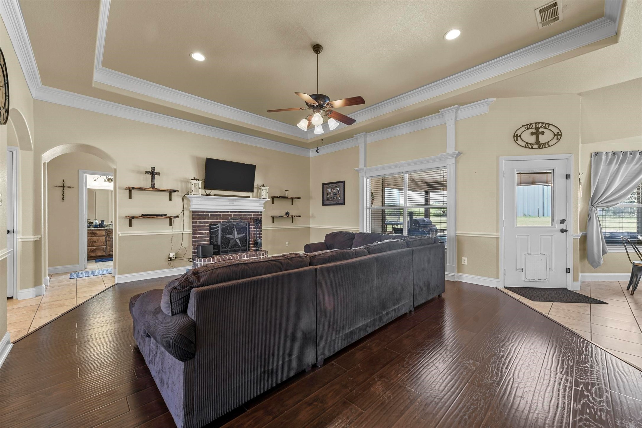 133 Williamsburg Lane