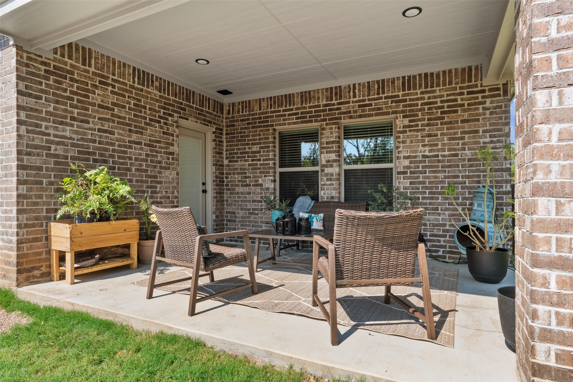 335 Scenic Wood Drive