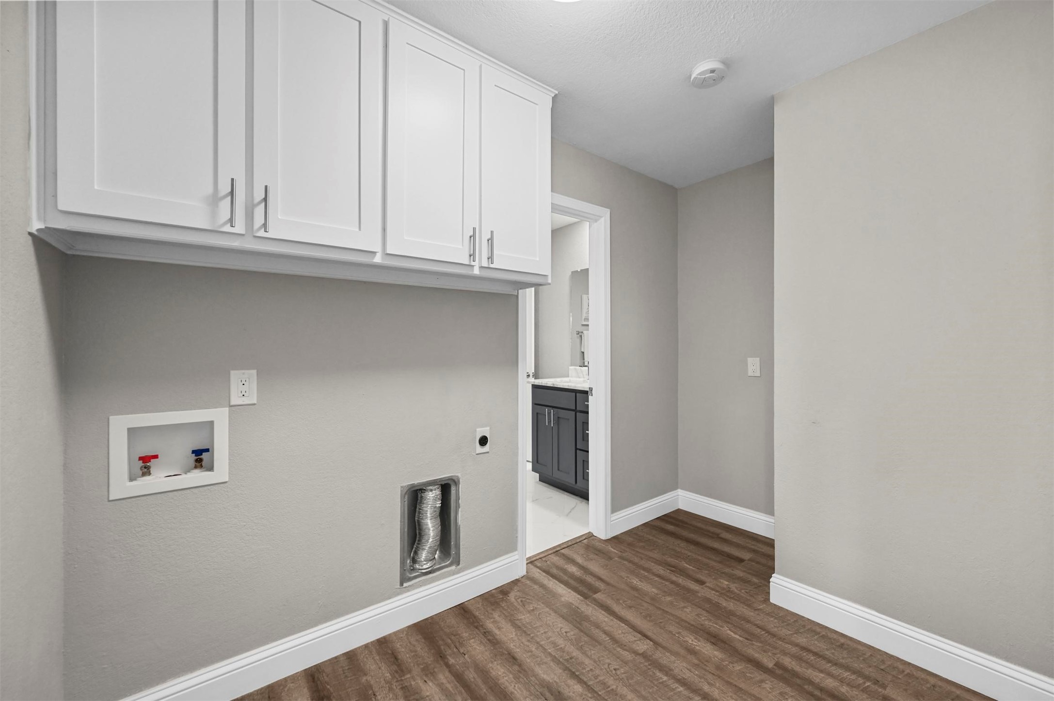1217 Crest Drive