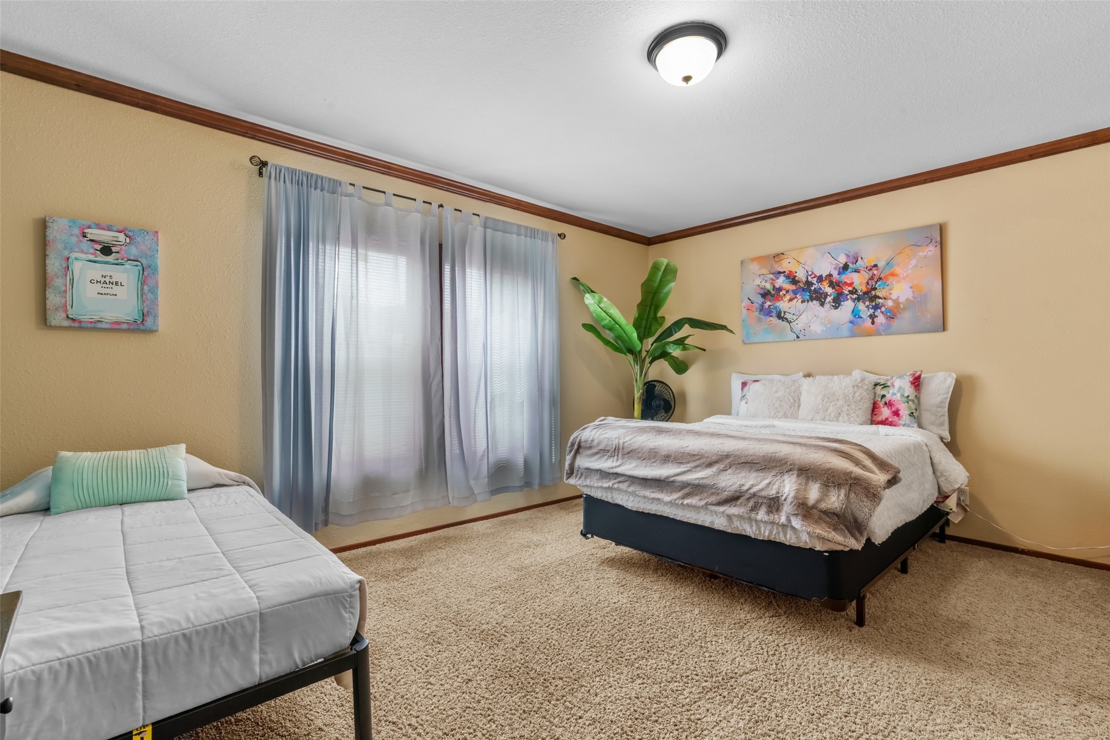 2518 River View Trail