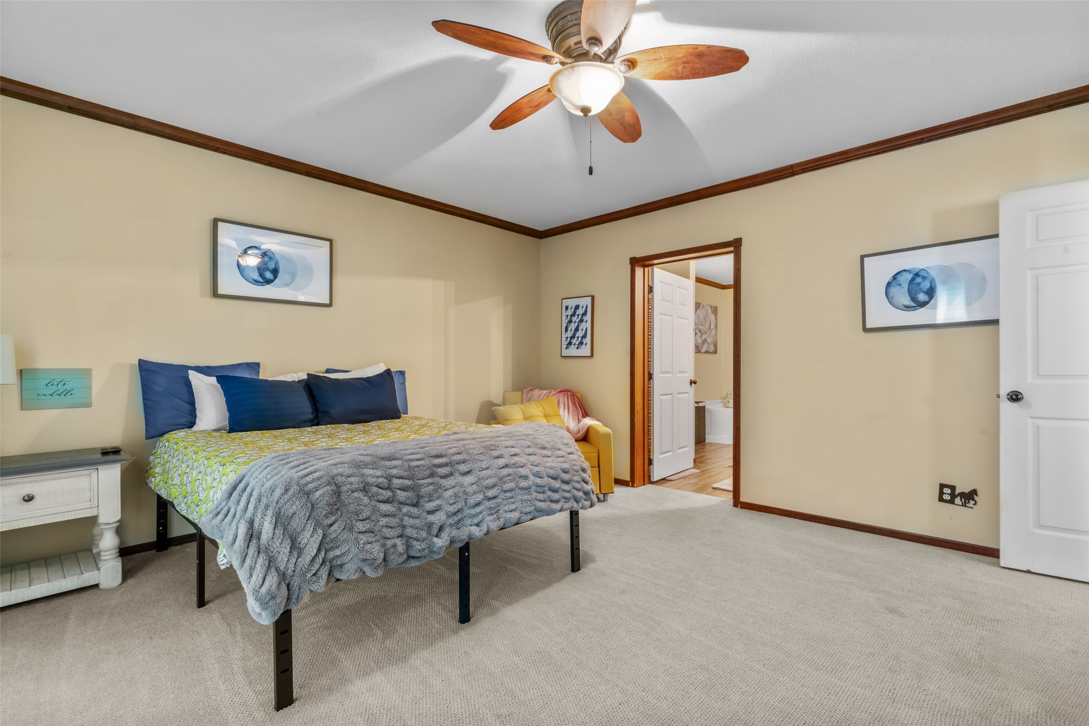 2518 River View Trail