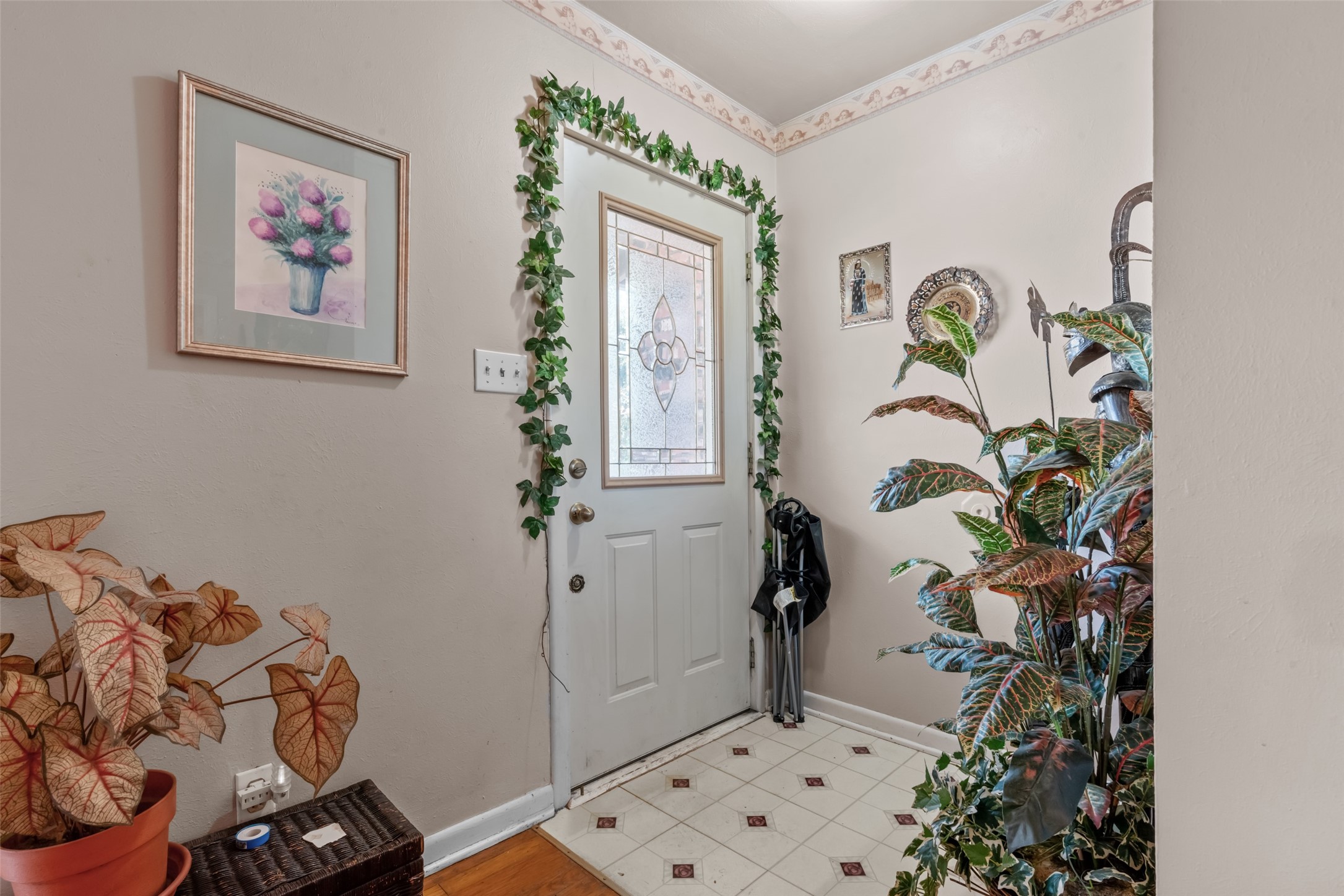 545 Hurstview Drive