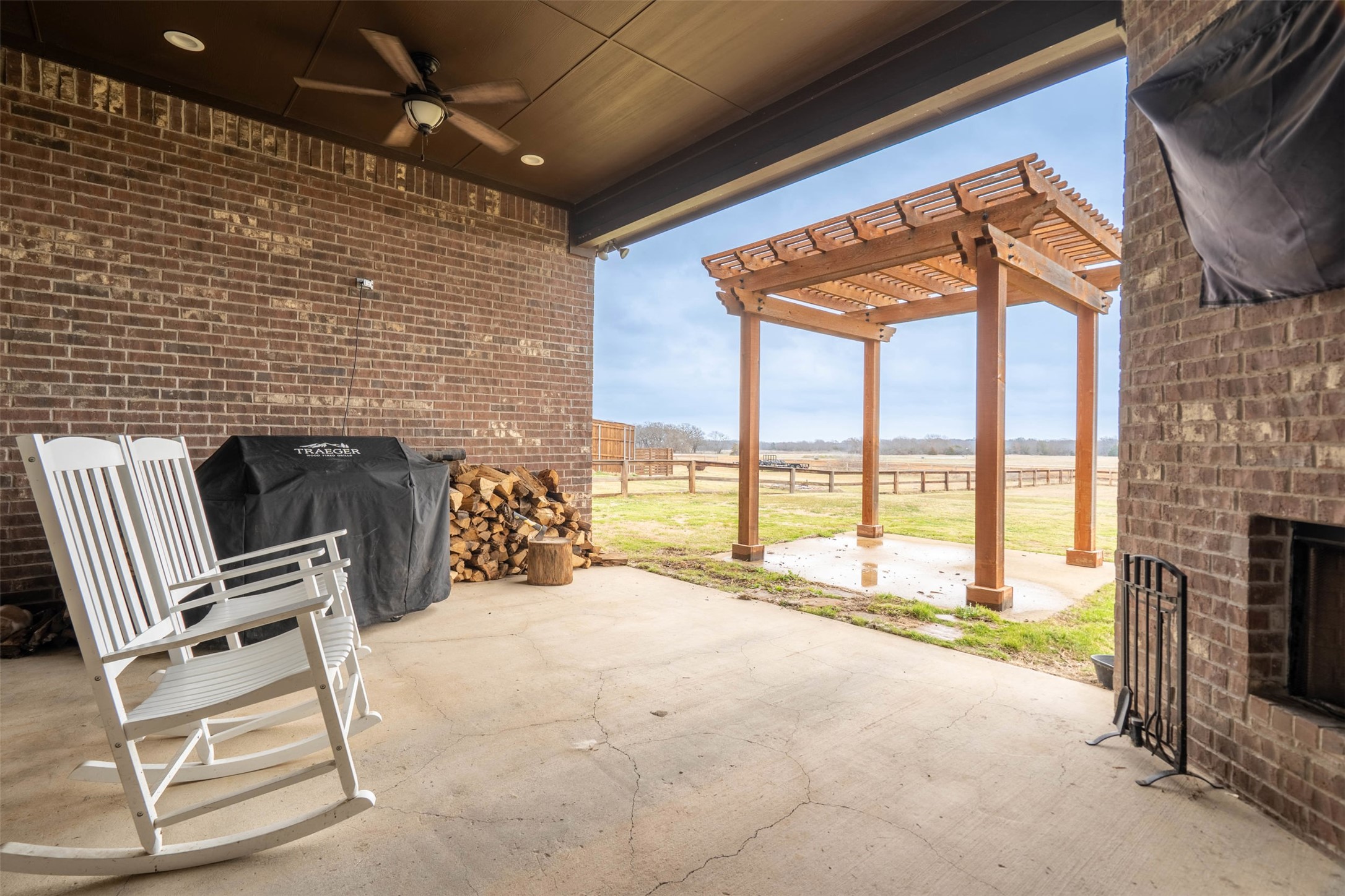 8360 Old Road