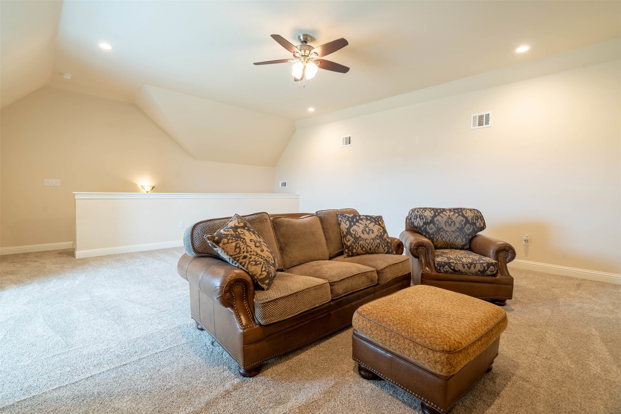 8360 Old Road