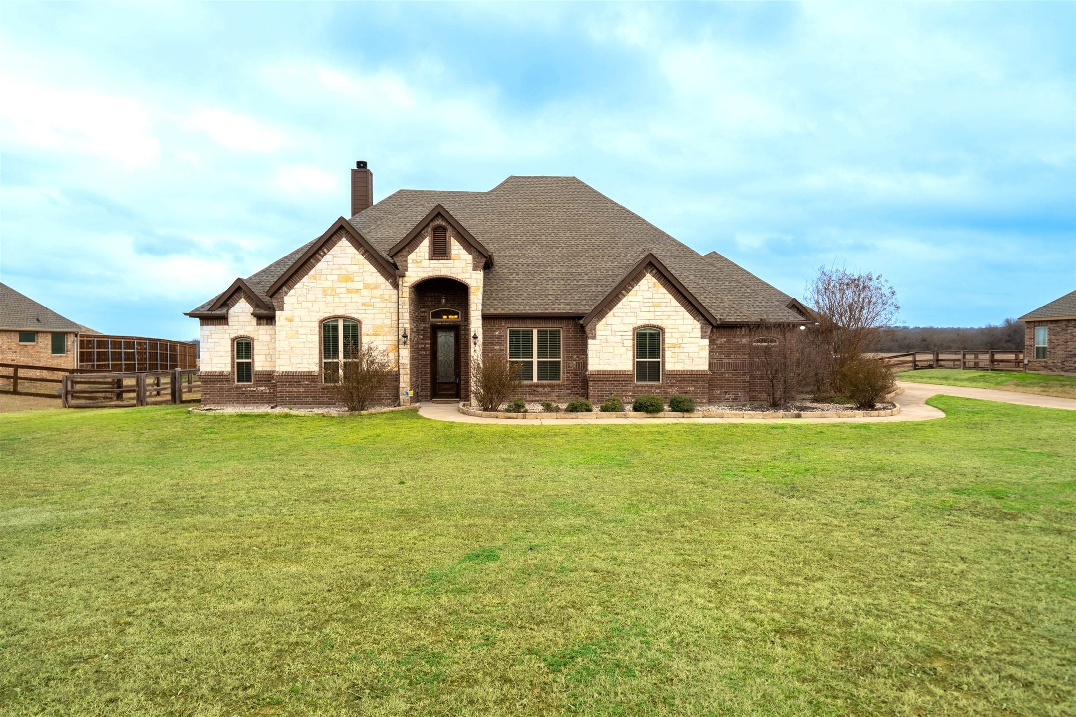 8360 Old Road