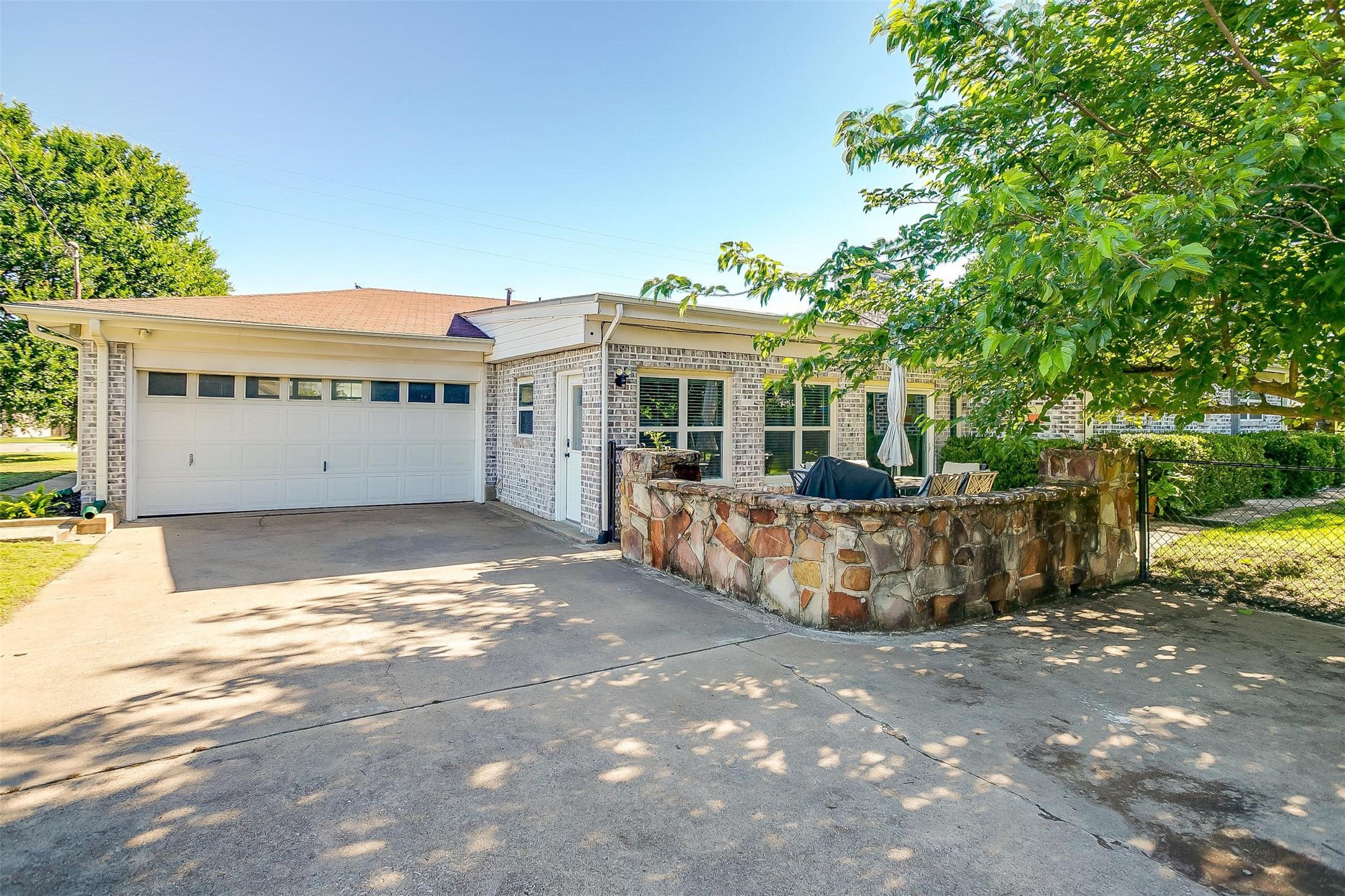 1451 Vine Street