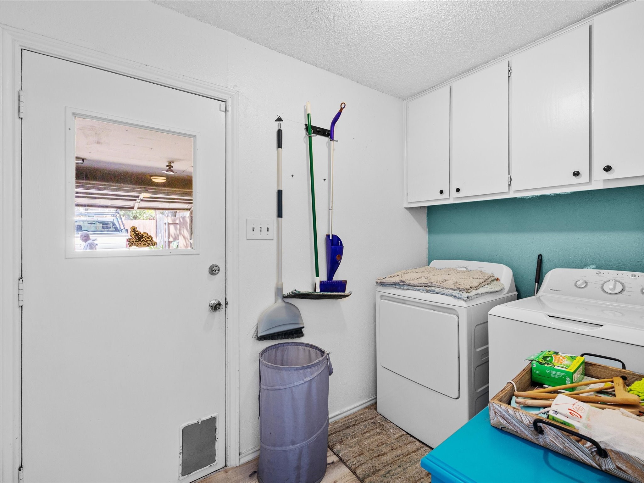 4908 Ridgeline Drive