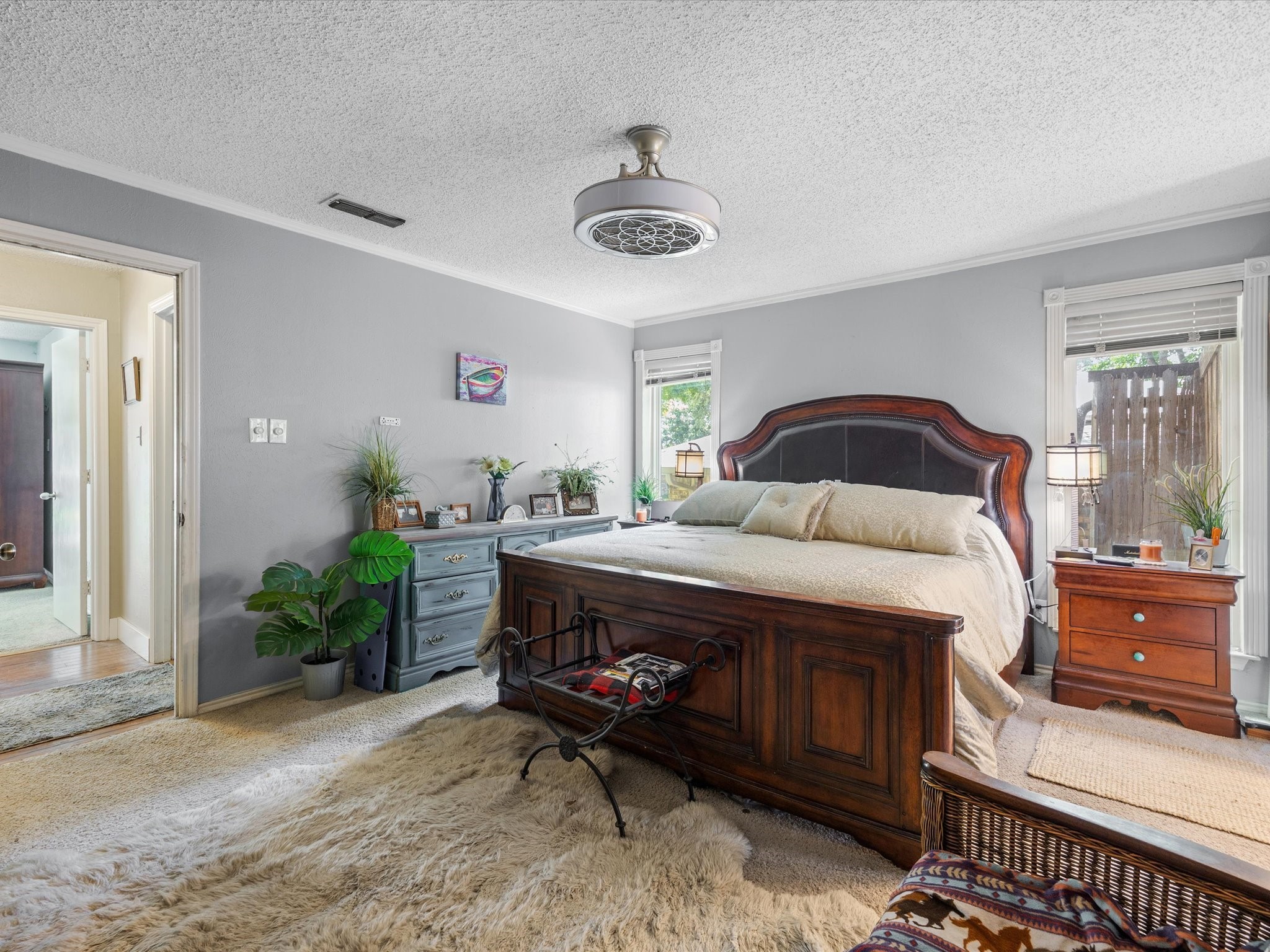 4908 Ridgeline Drive