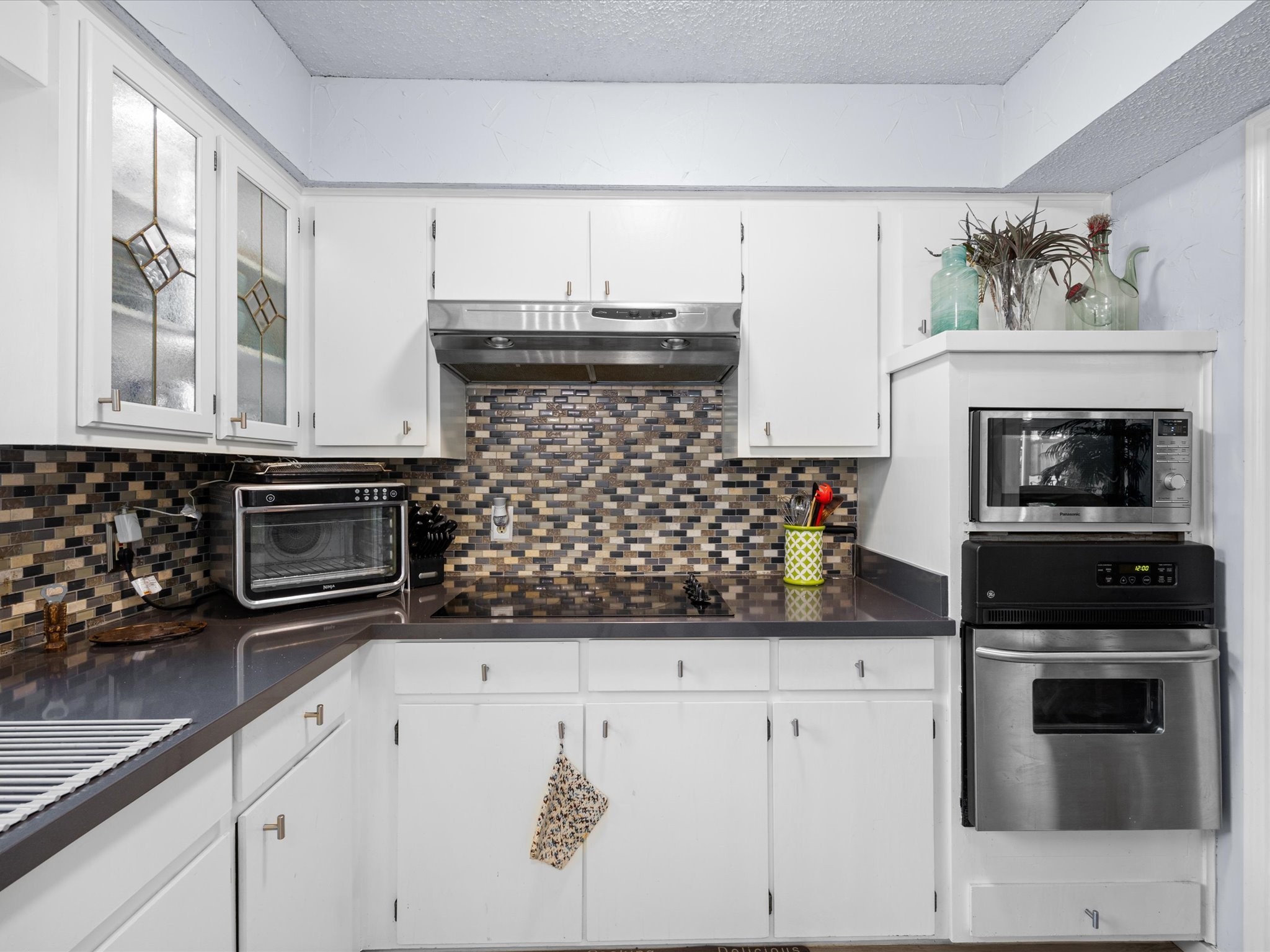 4908 Ridgeline Drive