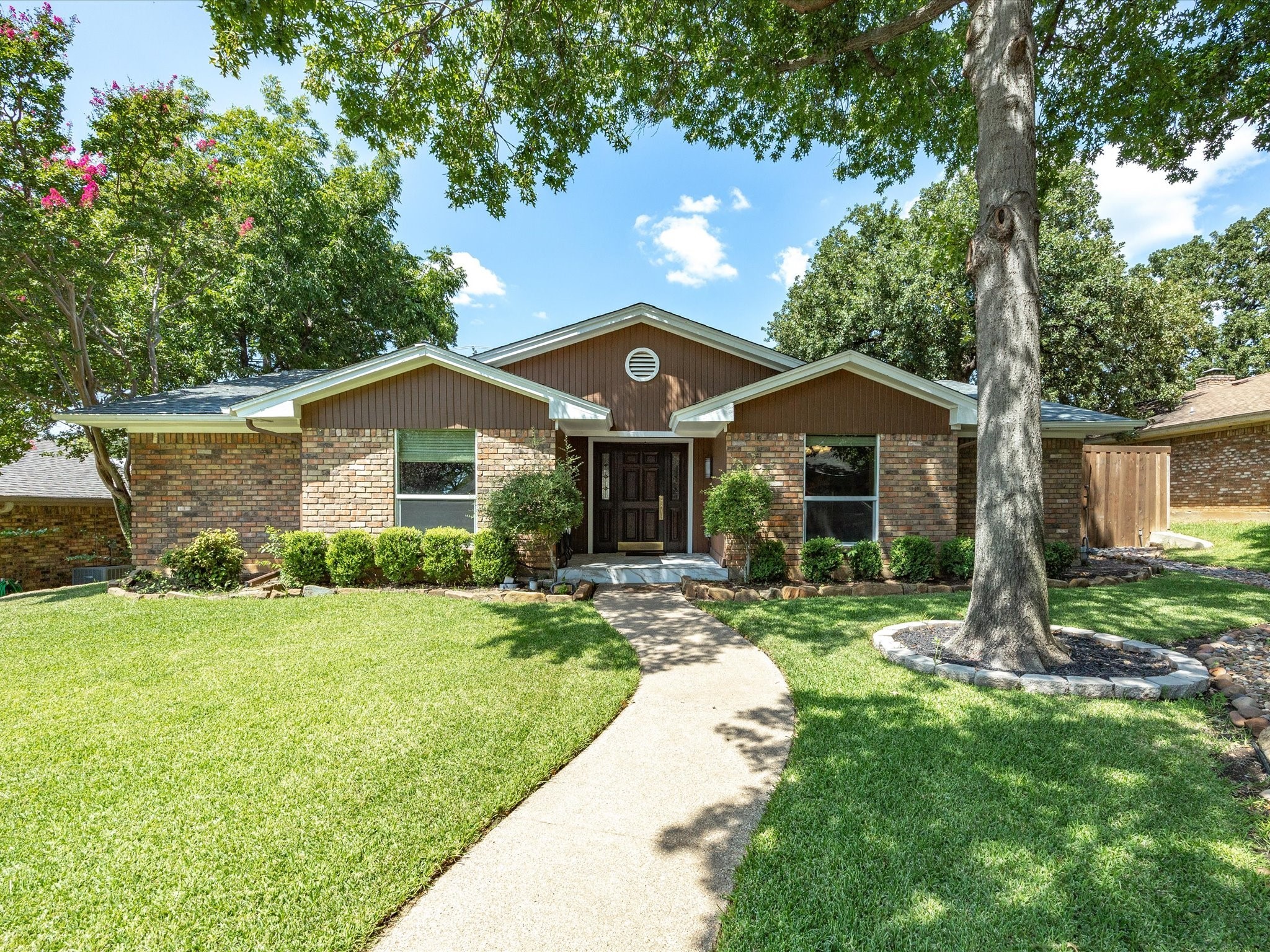 4908 Ridgeline Drive